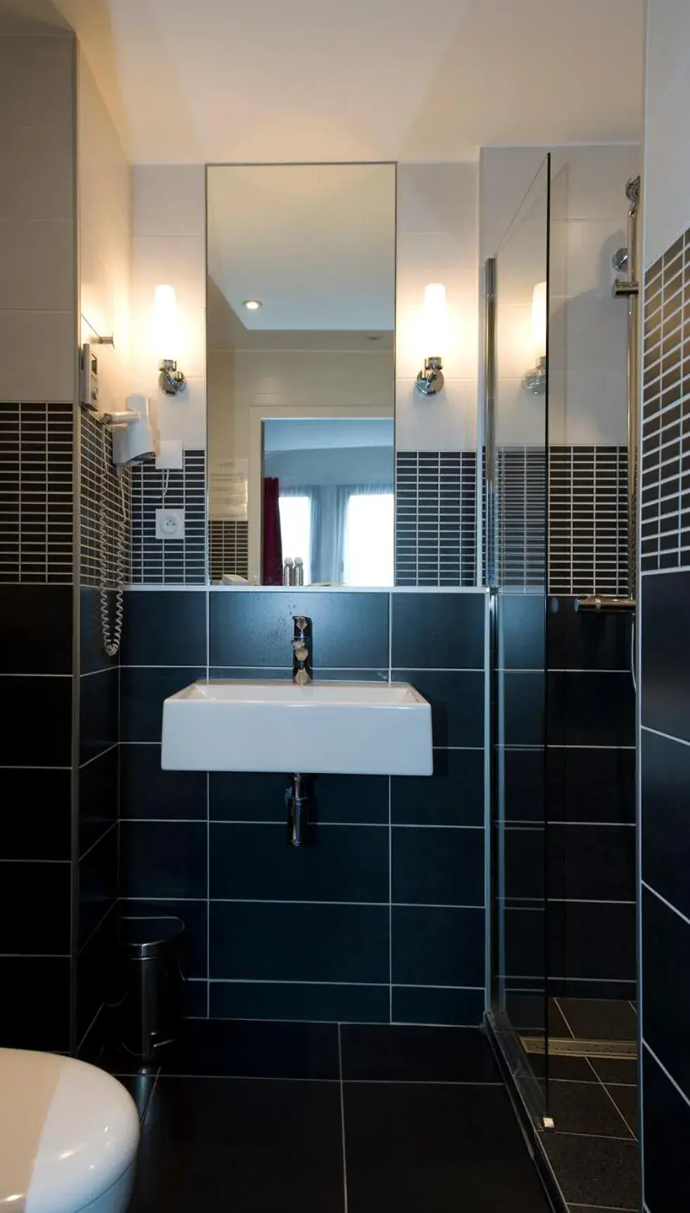 Comfort Double or Twin Room in Hôtel du Musée de l'Eau Comfort Double or Twin Room in Hôtel du Musée de l'Eau