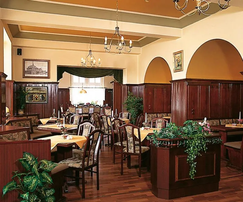 Restaurant/places to eat in Hotel - Restaurant Kurhaus Klotzsche