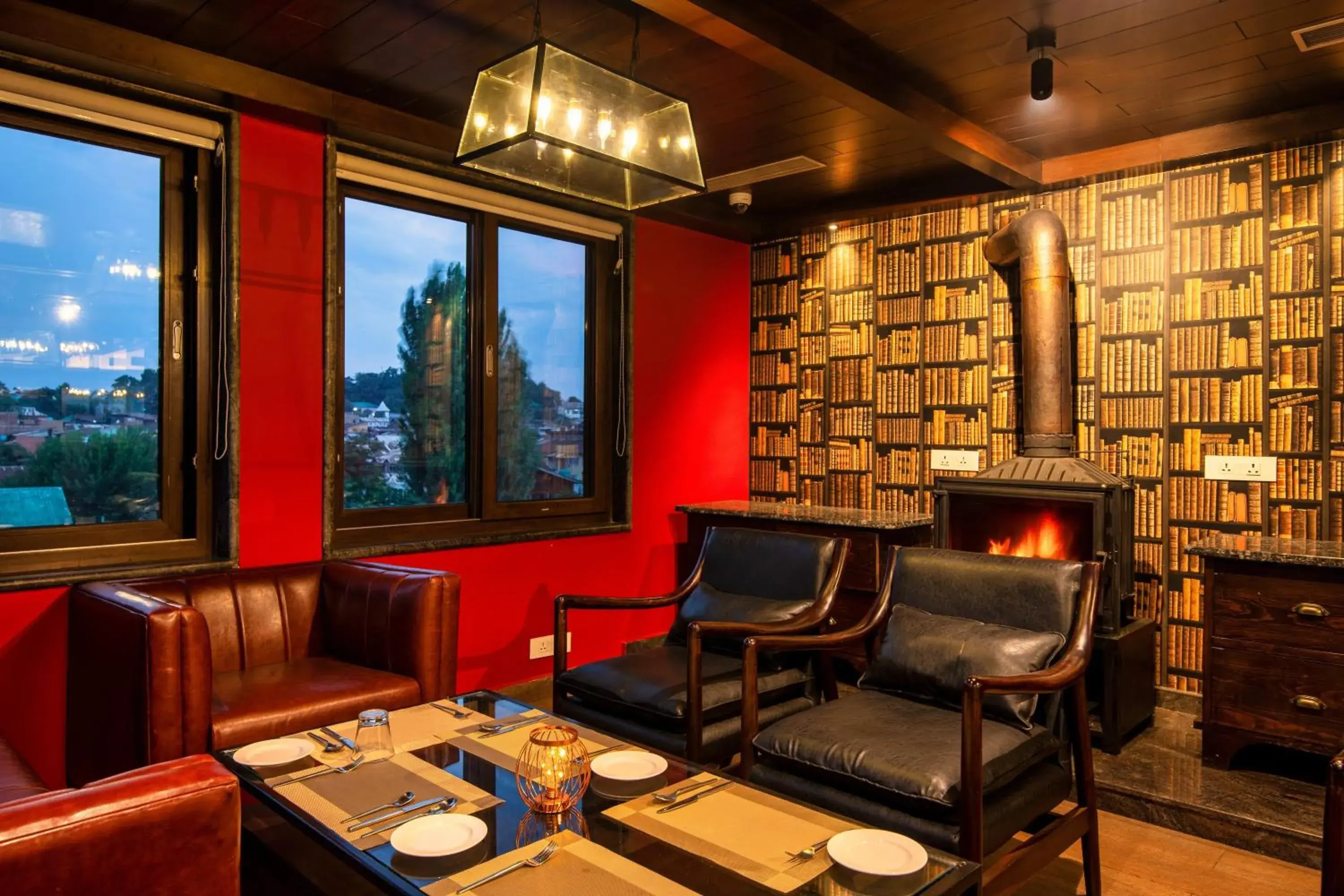 Restaurant/places to eat in The Vintage Srinagar at Dal Lake Restaurant/places to eat in The Vintage Srinagar at Dal Lake