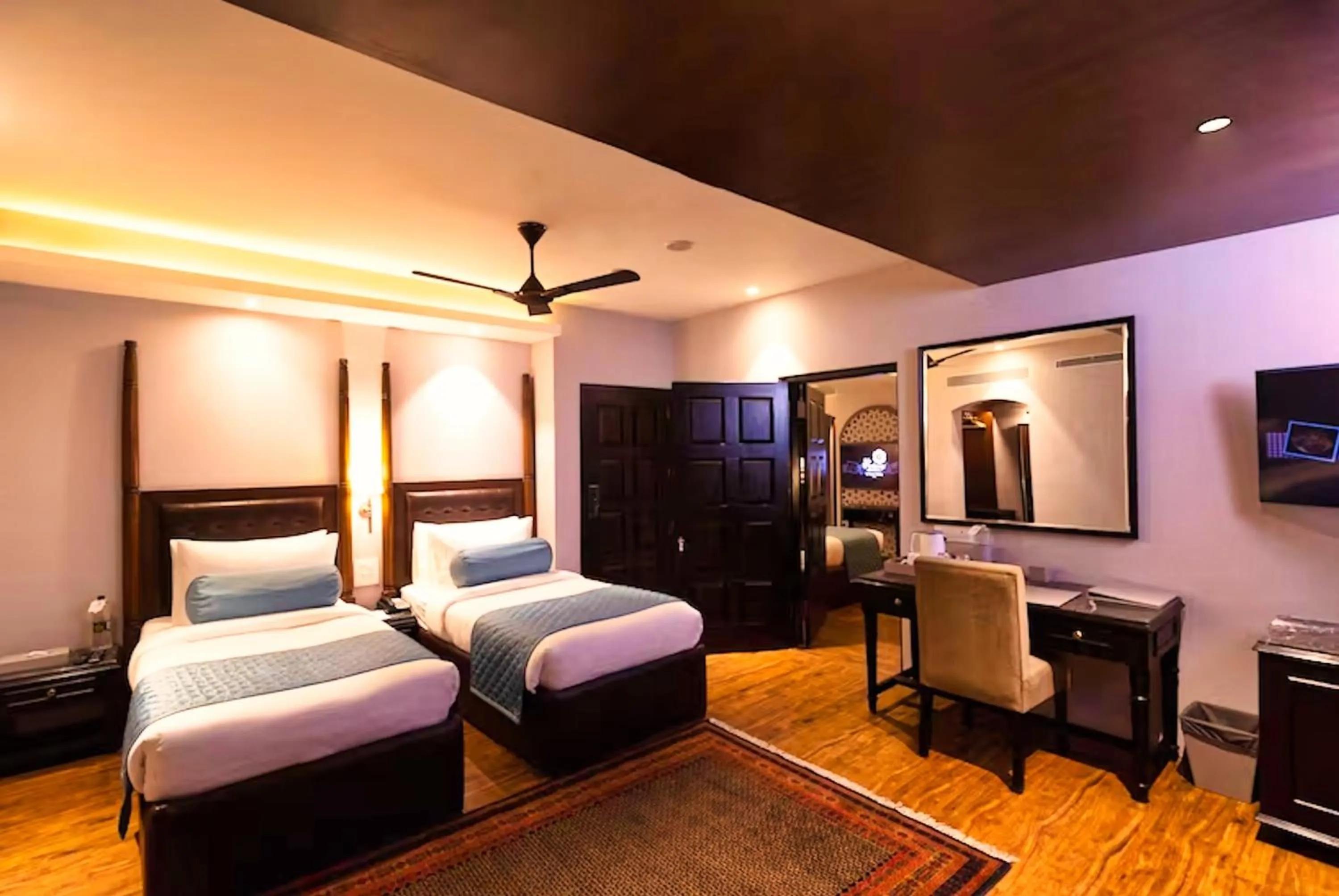 Bedroom, Bed in The Vintage Srinagar at Dal Lake