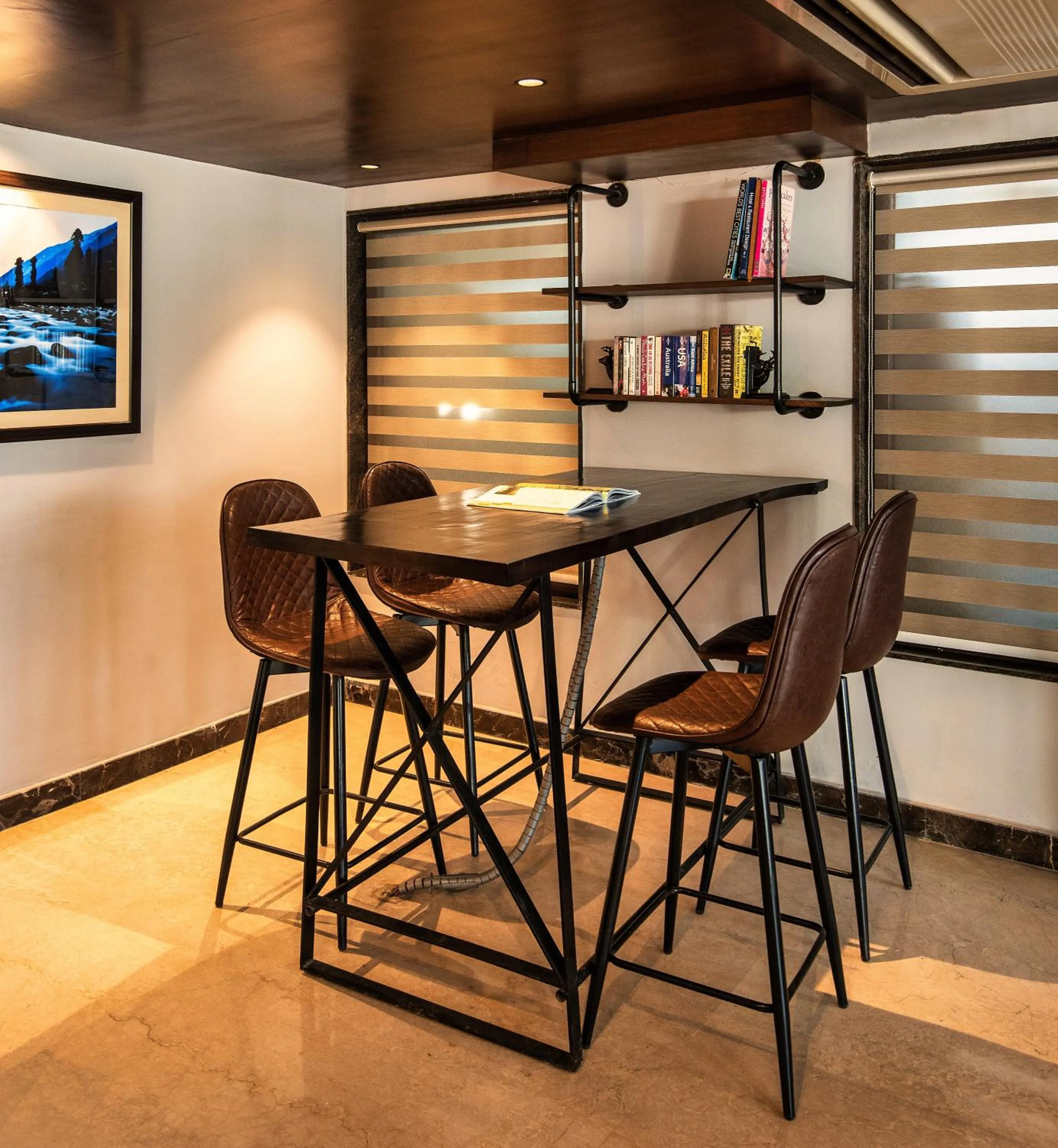 Library in The Vintage Srinagar at Dal Lake