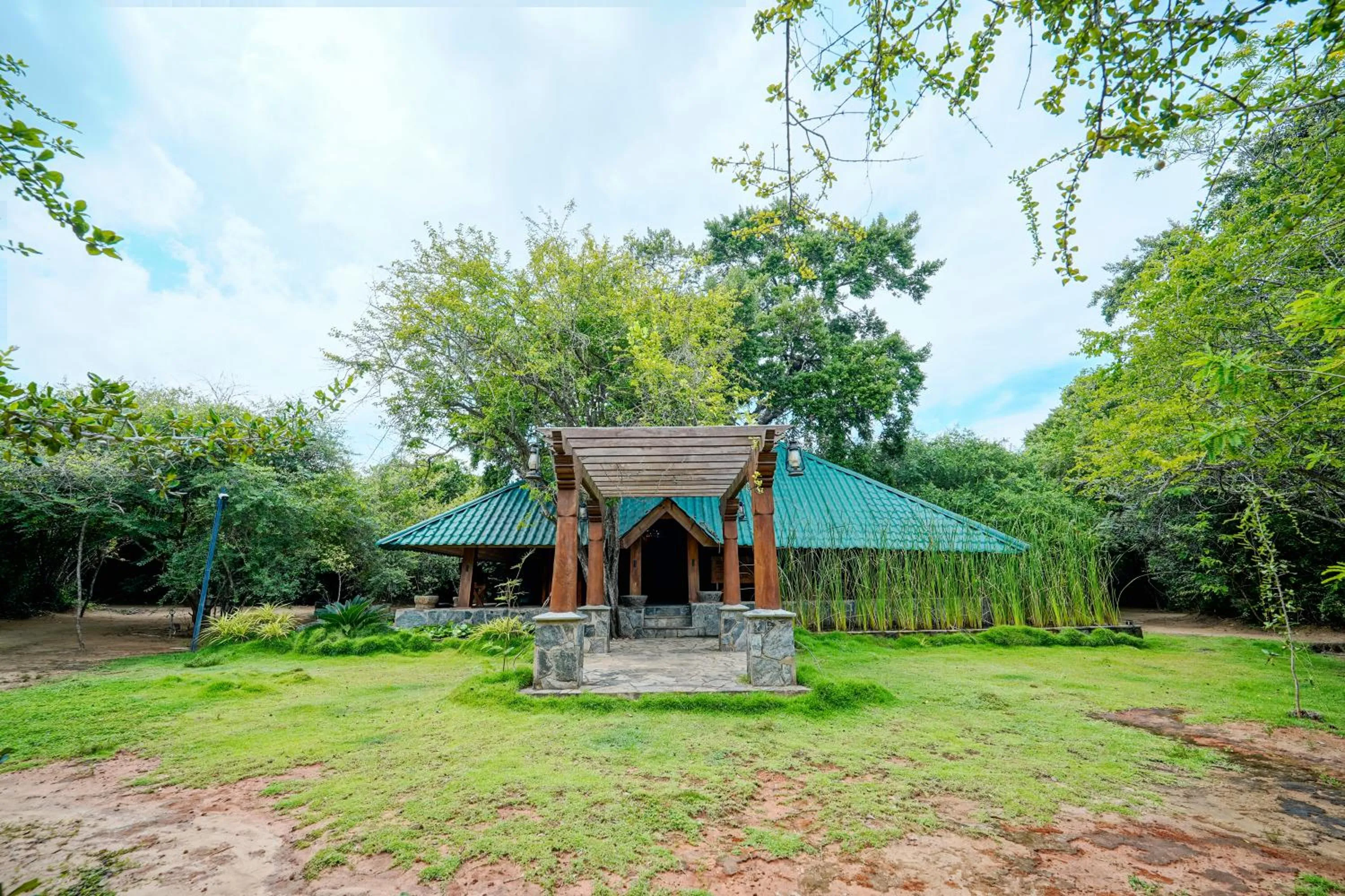 Restaurant/places to eat in Leopard Reach Yala by Seven Angels