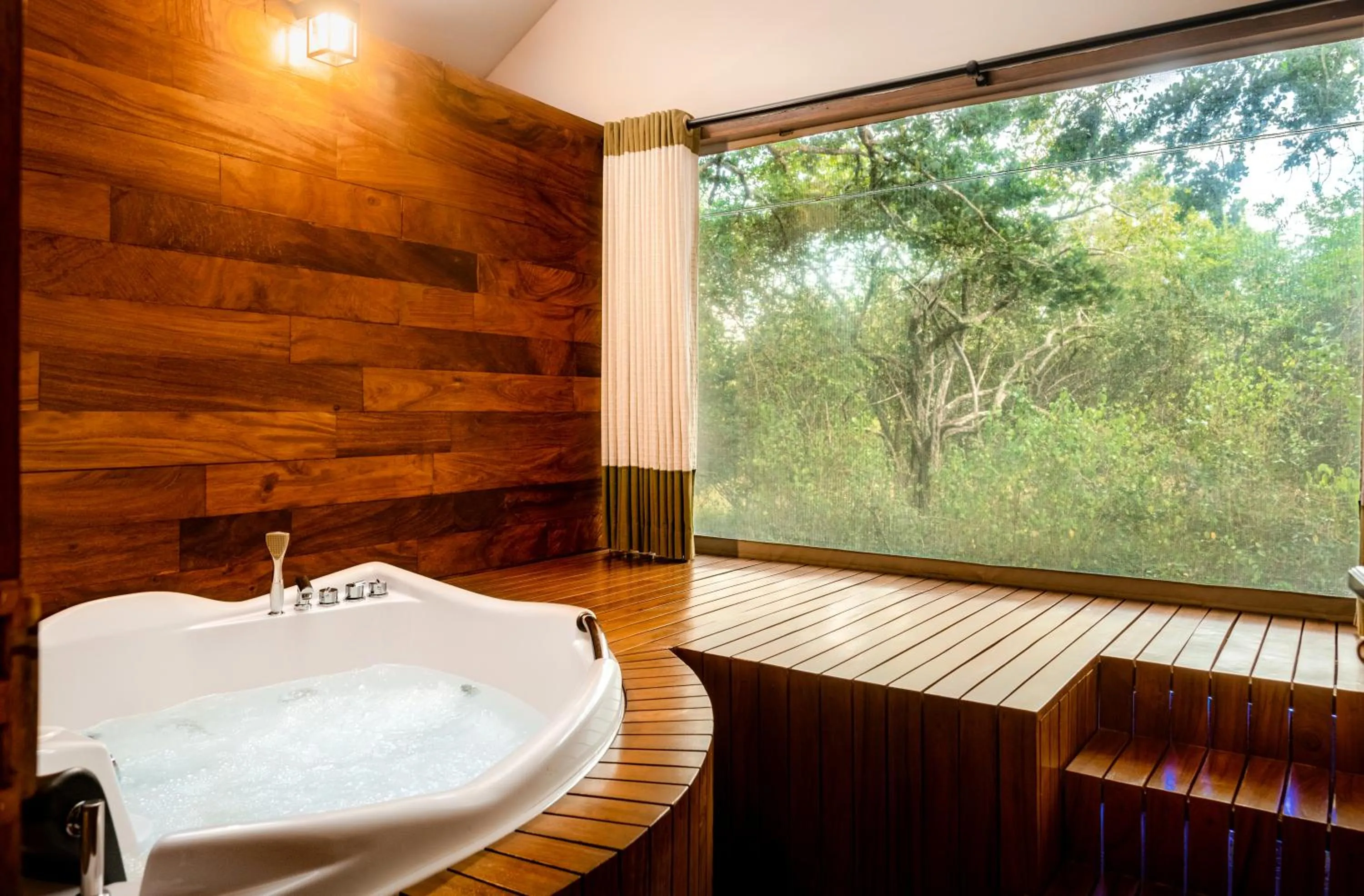 Natural landscape in Leopard Reach Yala by Seven Angels