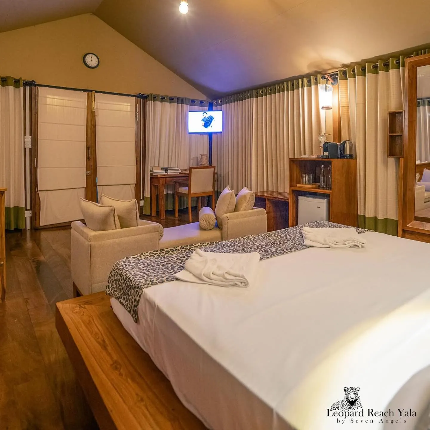 Bedroom, Bed in Leopard Reach Yala by Seven Angels
