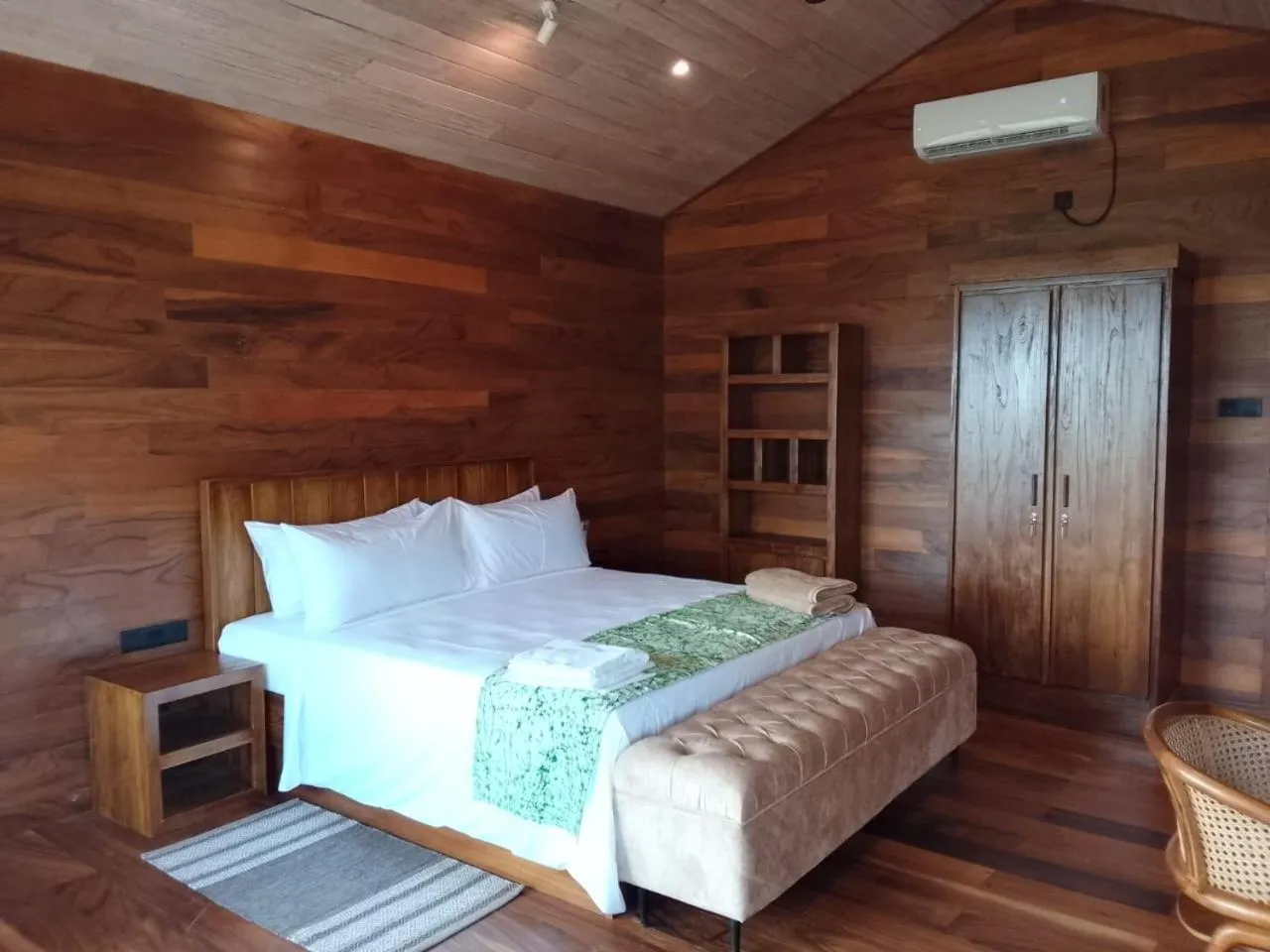 Bed in Leopard Reach Yala by Seven Angels