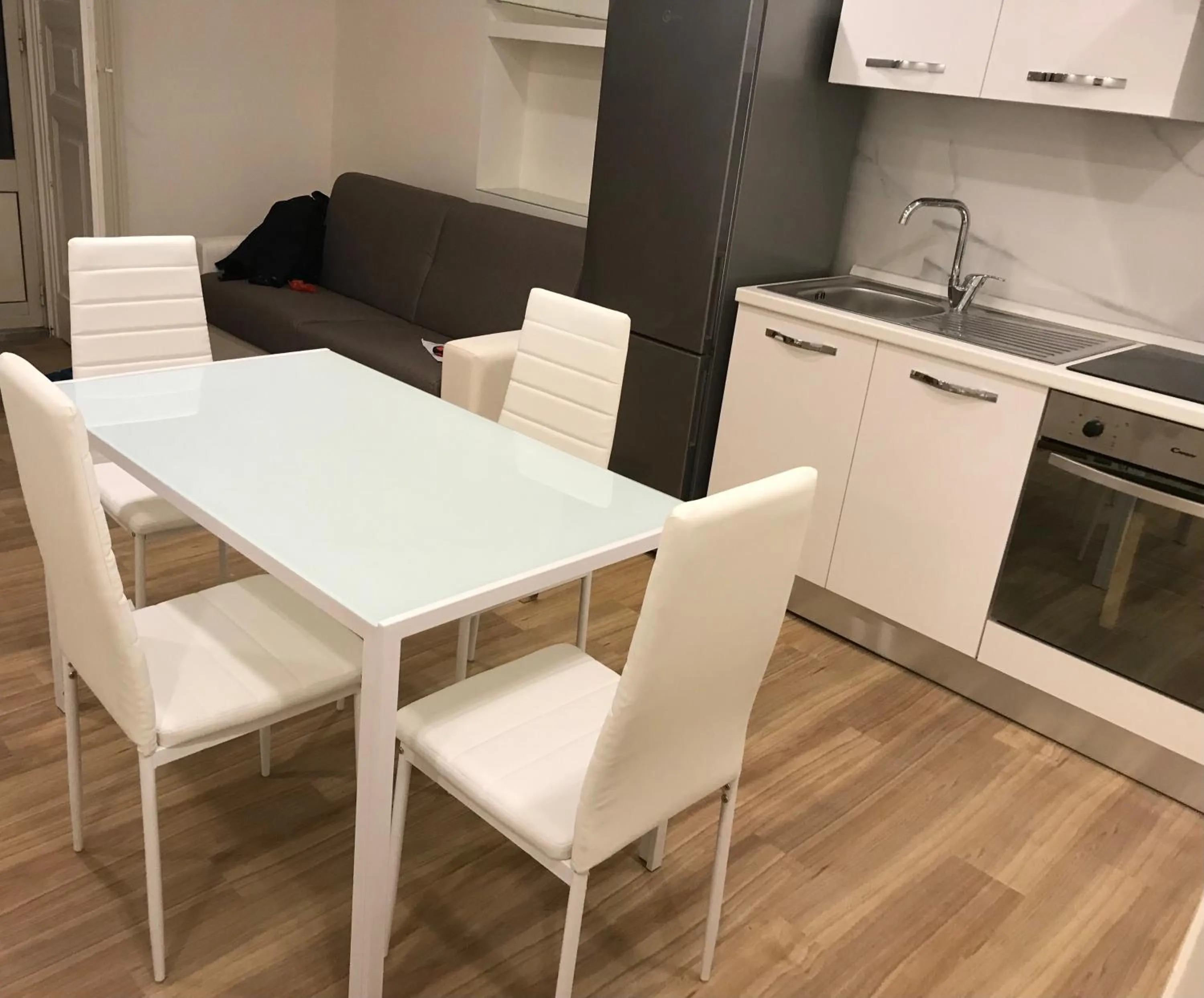 Motta Palace Apartments & Rooms