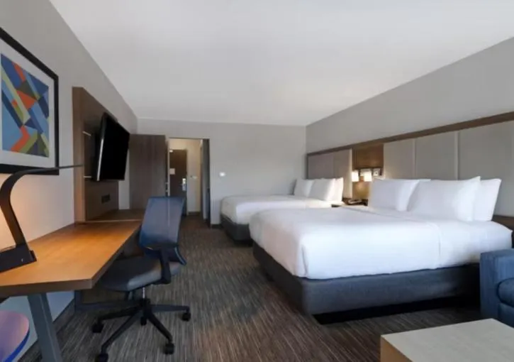 Bed in Holiday Inn Express & Suites - Detroit - Dearborn by IHG