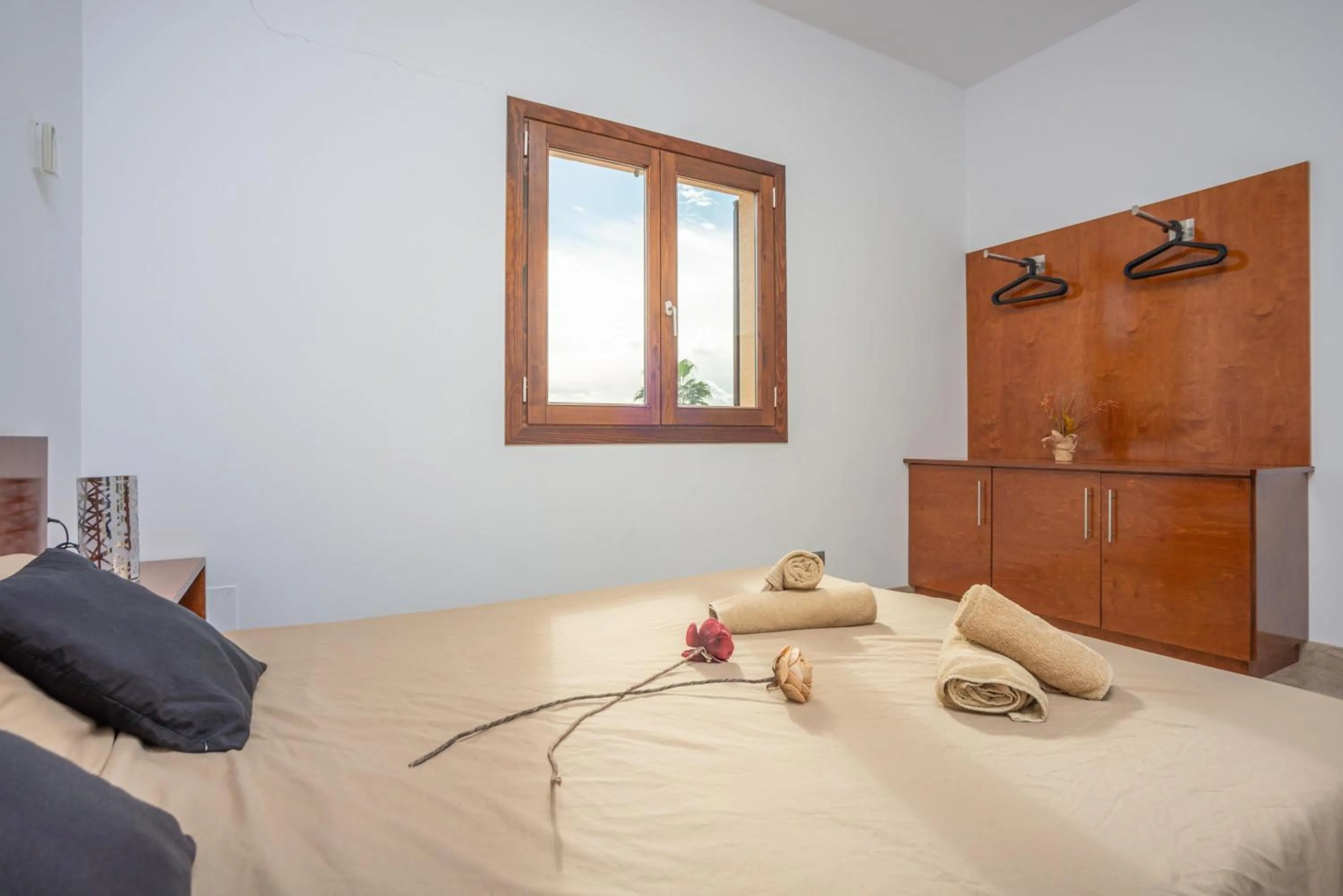 Other, Bed in Luz de Luna