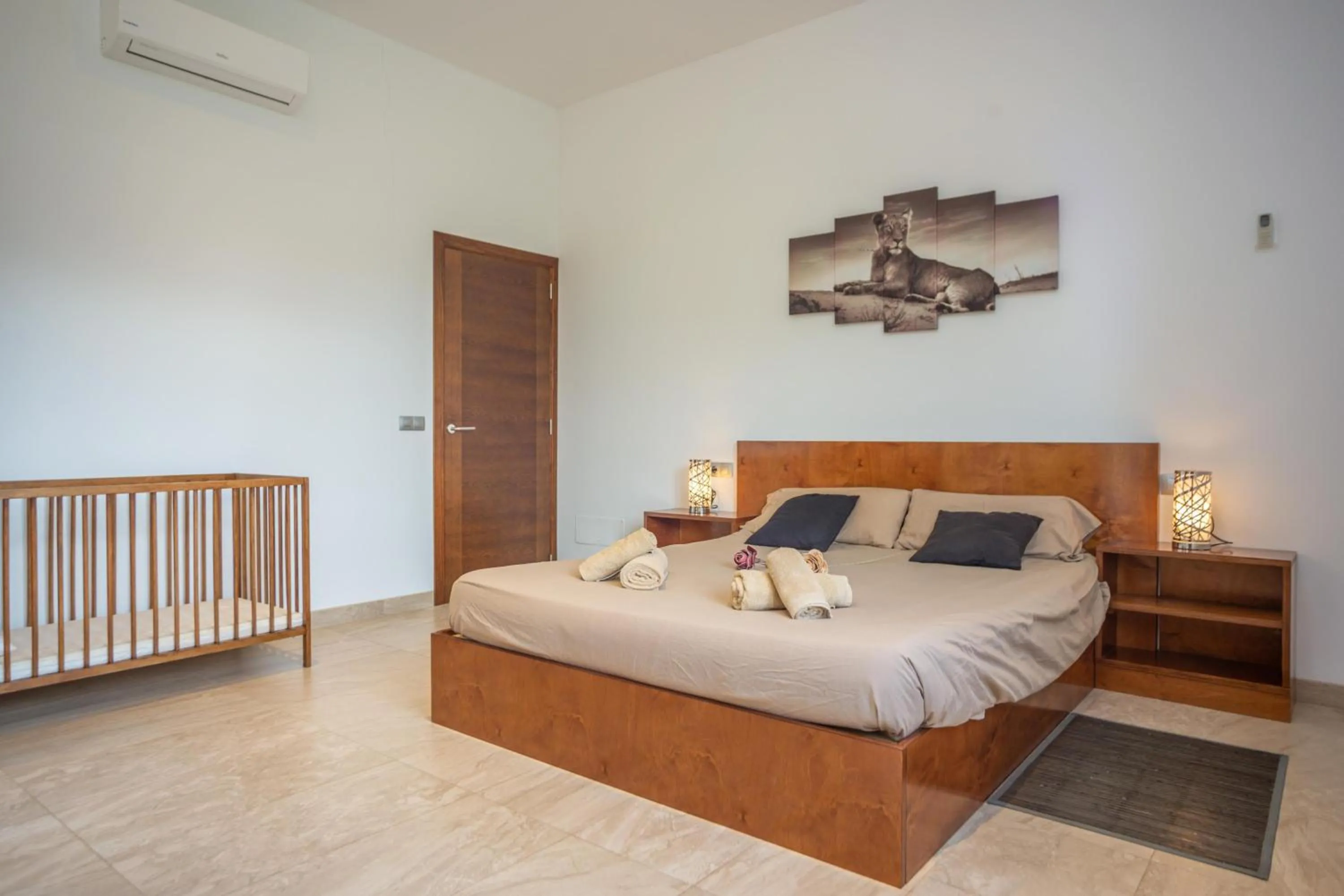 Other, Bed in Luz de Luna