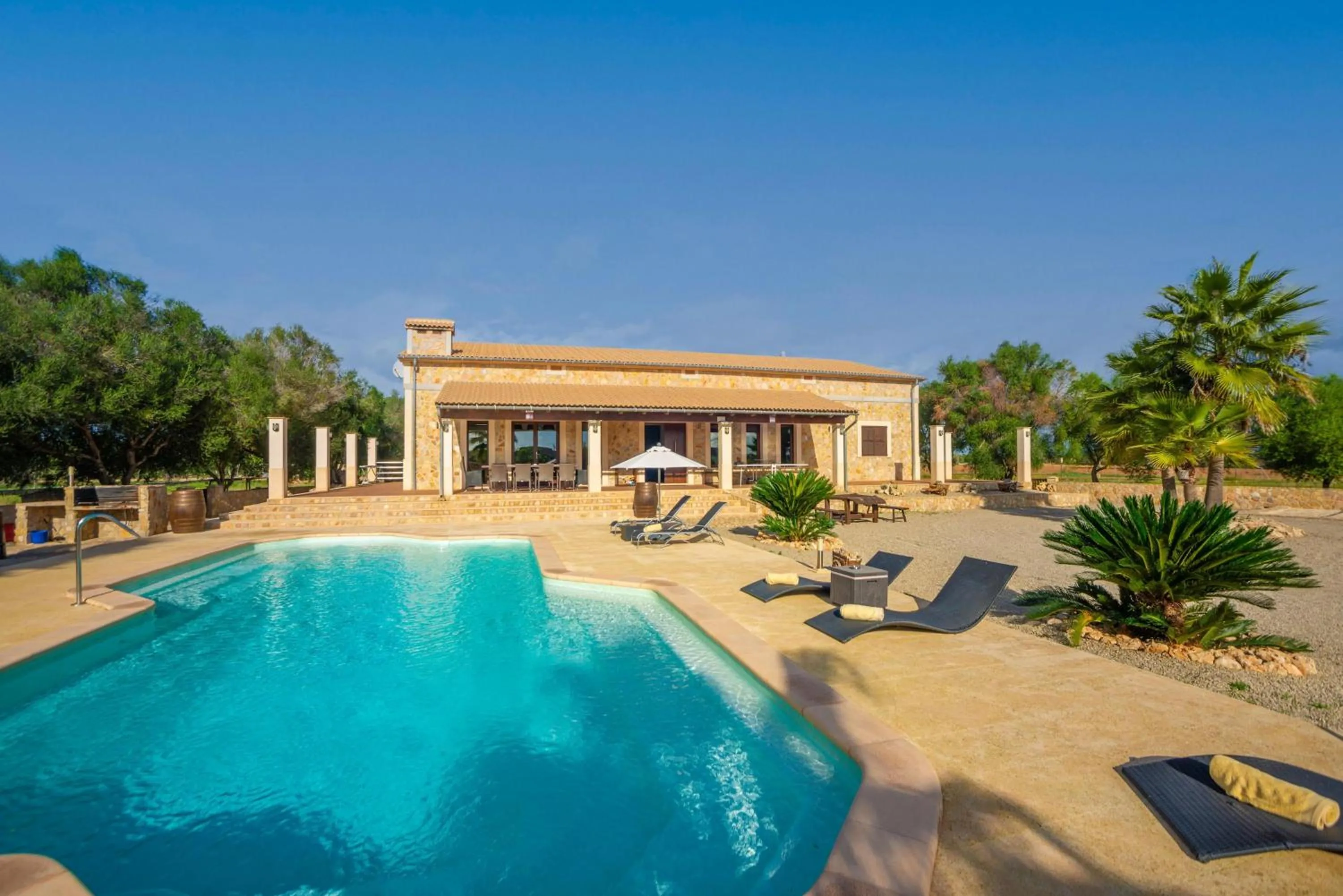 Property building in Luz de Luna