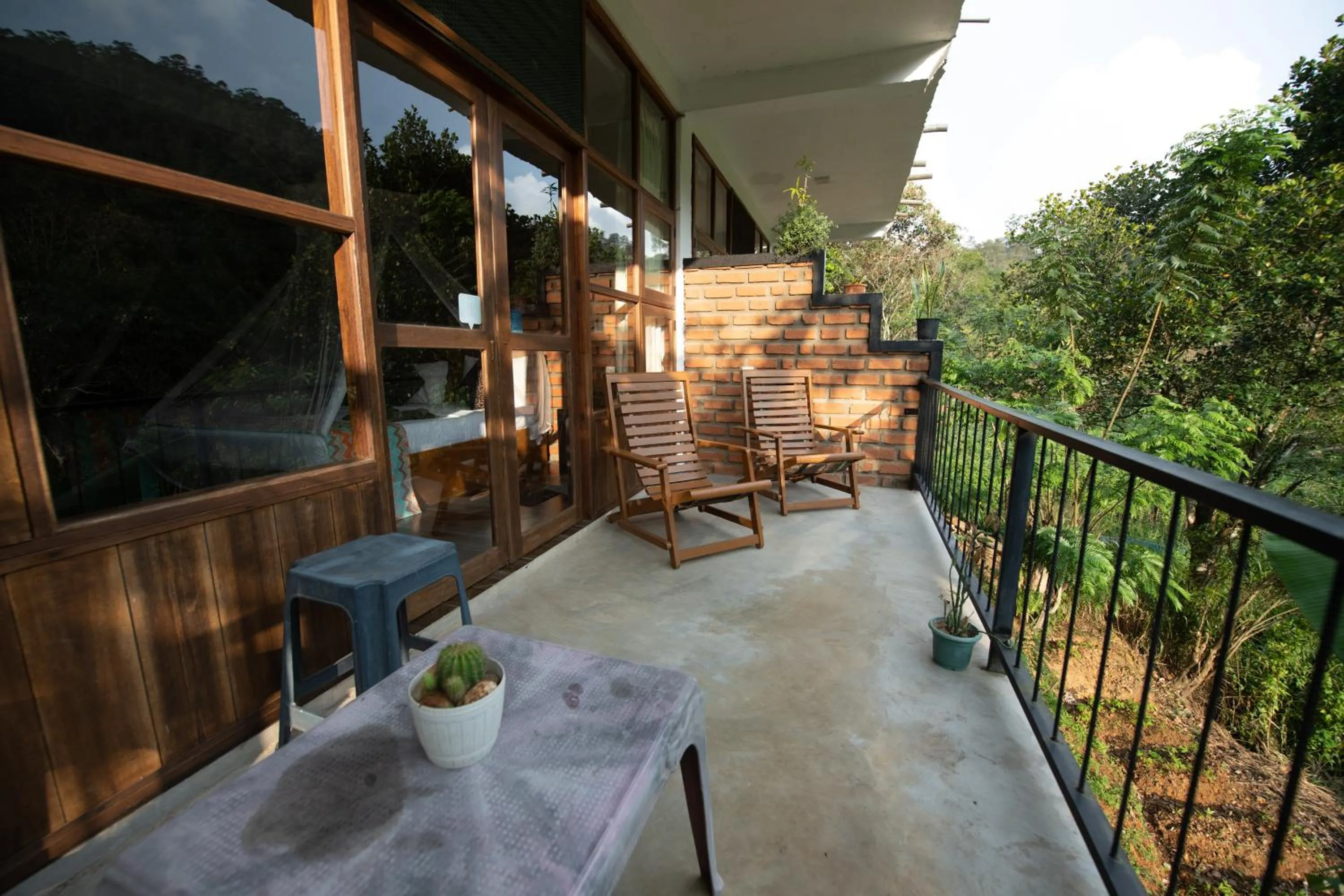 Ayubo Ella - Bed & Breakfast