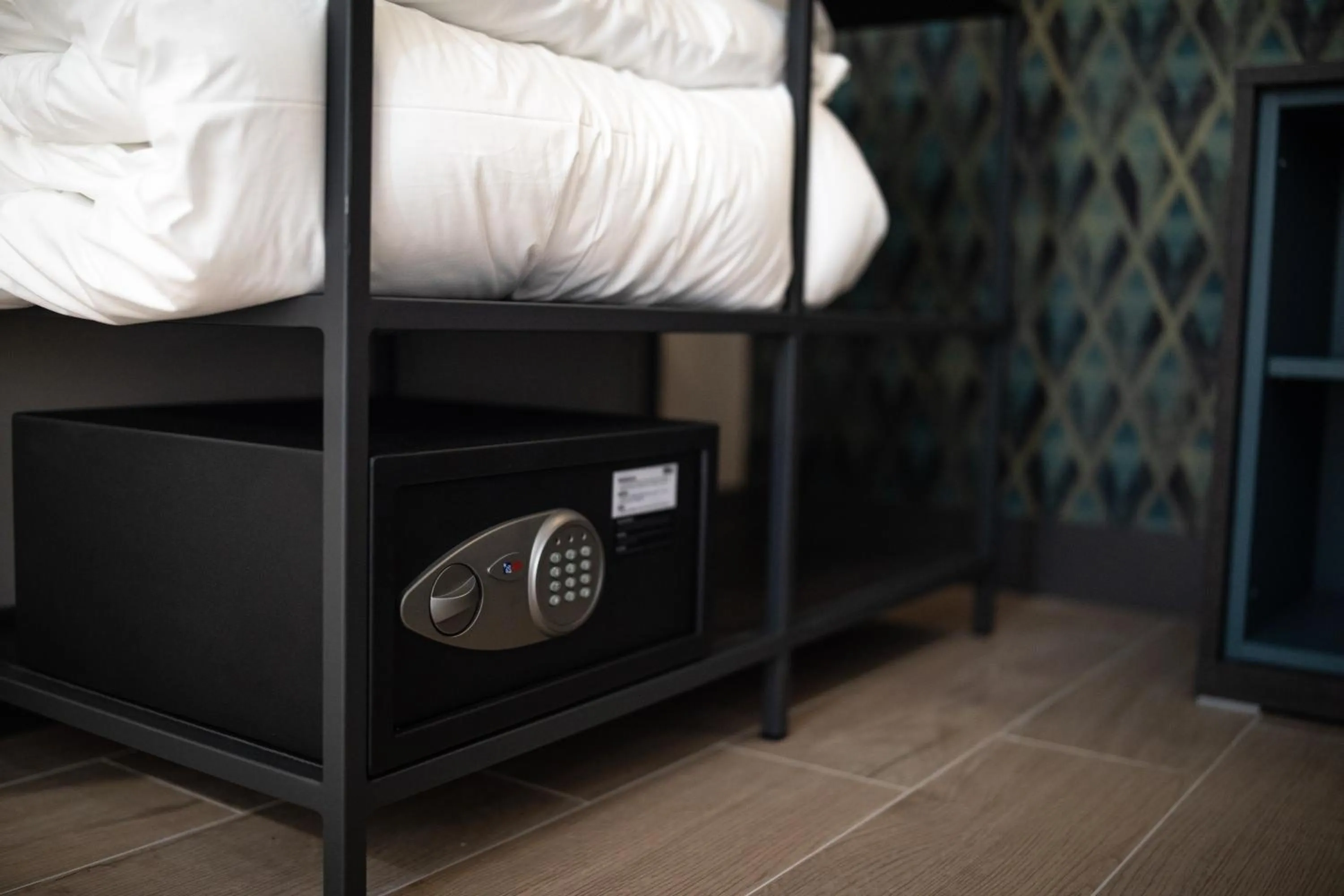 safe, Bed in Hotel GilMar Orellana la Vieja