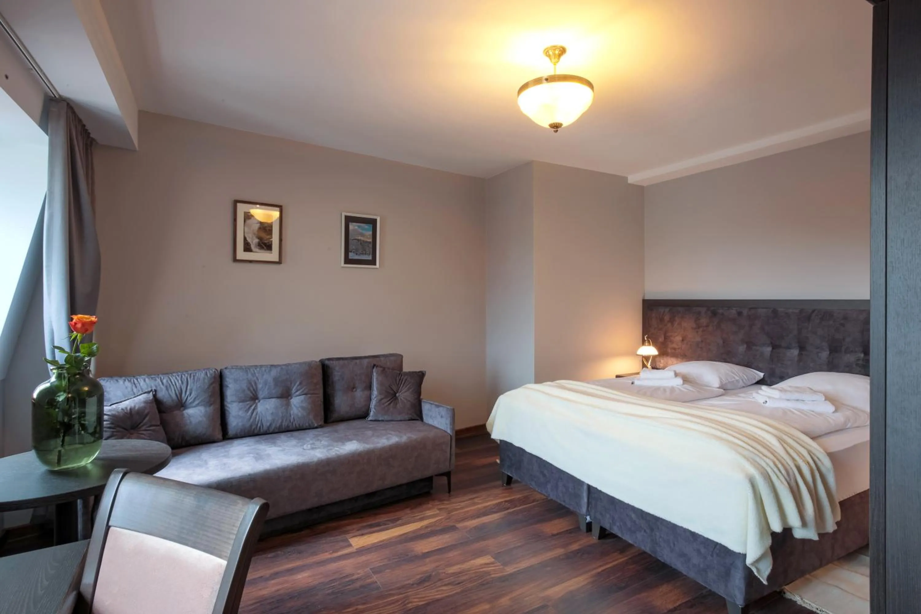 Other, Bed in ZEPPELIN APARTMENTS Simple Acomodation
