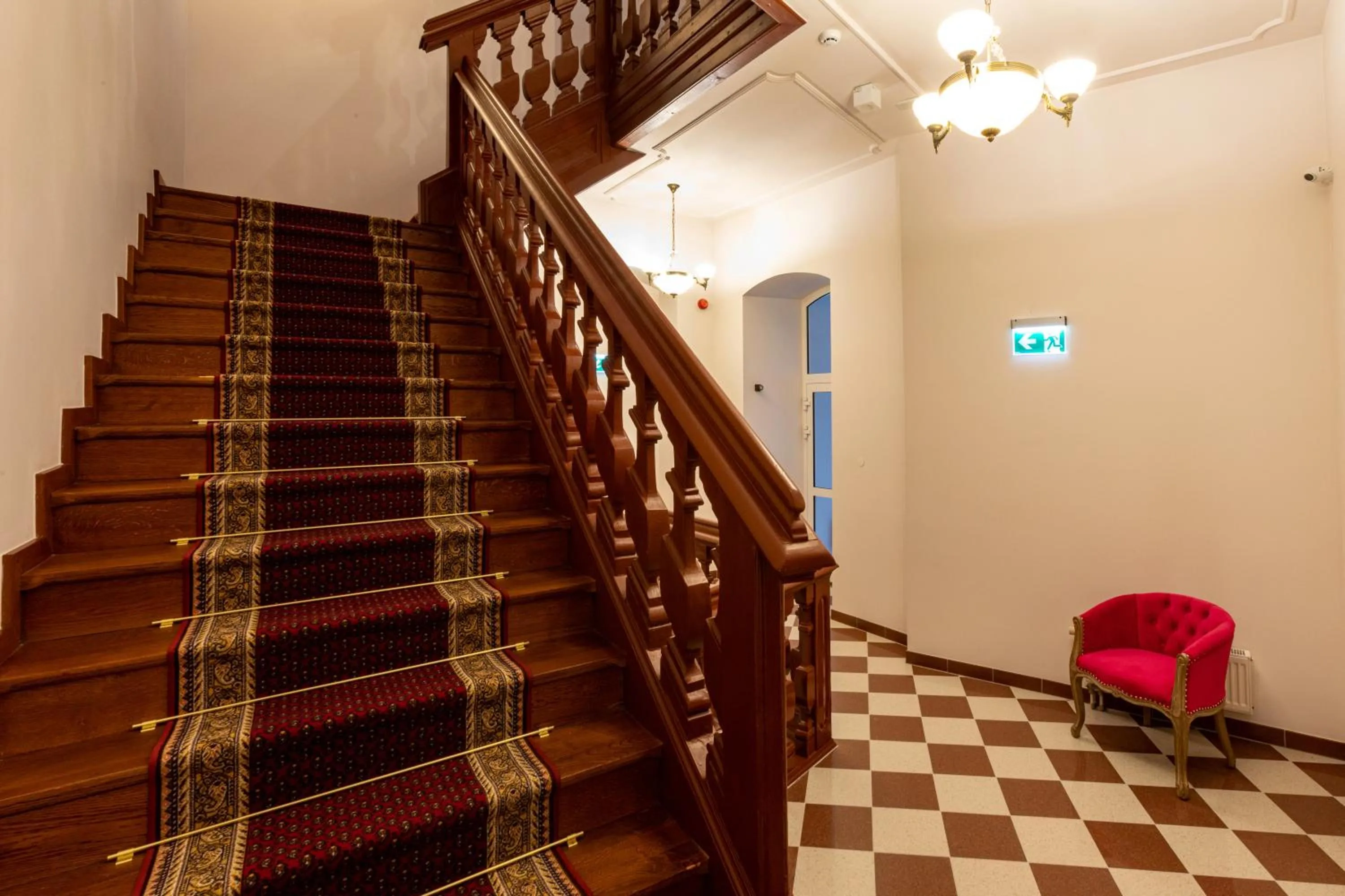Property building in ZEPPELIN APARTMENTS Simple Acomodation