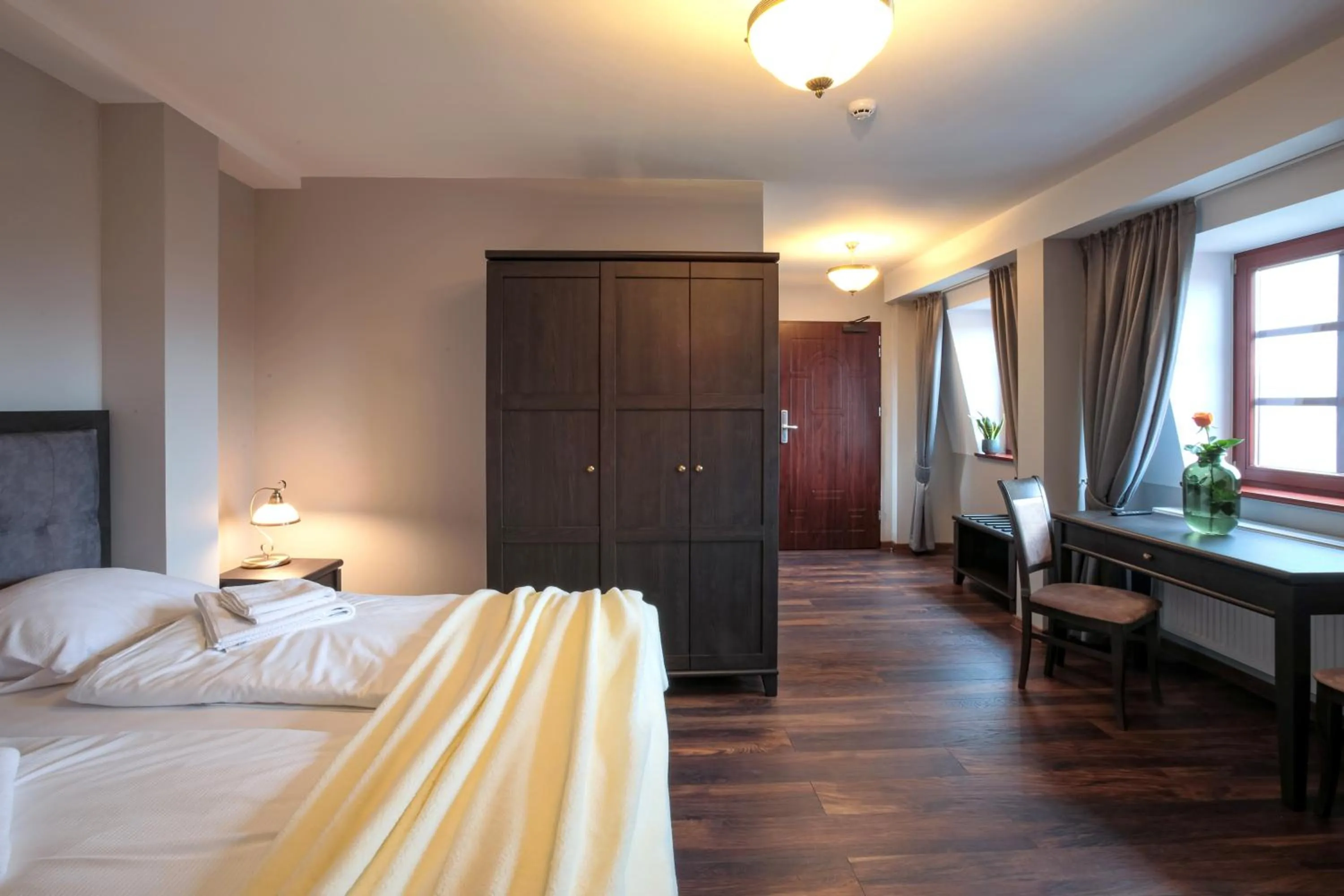 Bed in ZEPPELIN APARTMENTS Simple Acomodation
