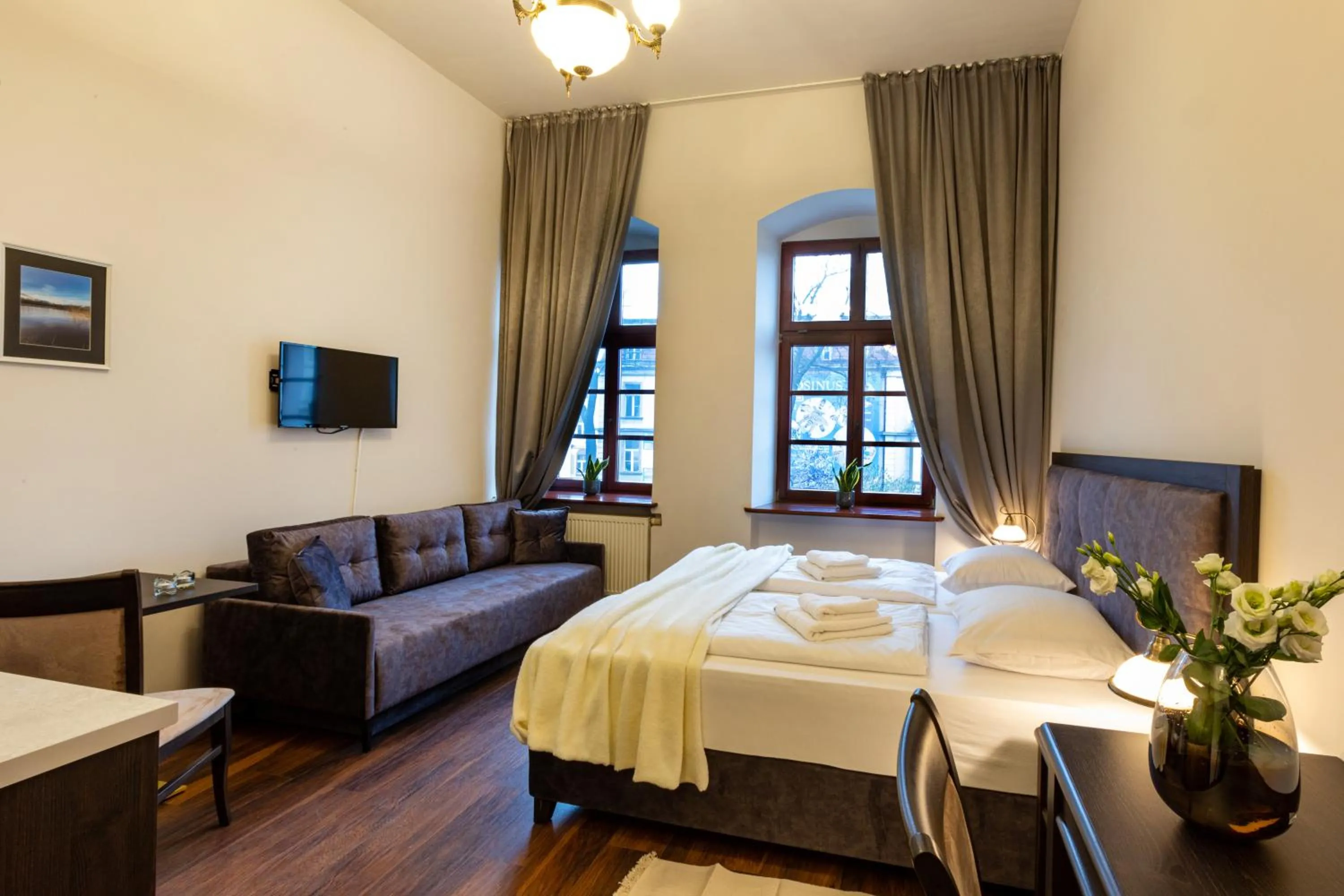 Other, Bed in ZEPPELIN APARTMENTS Simple Acomodation