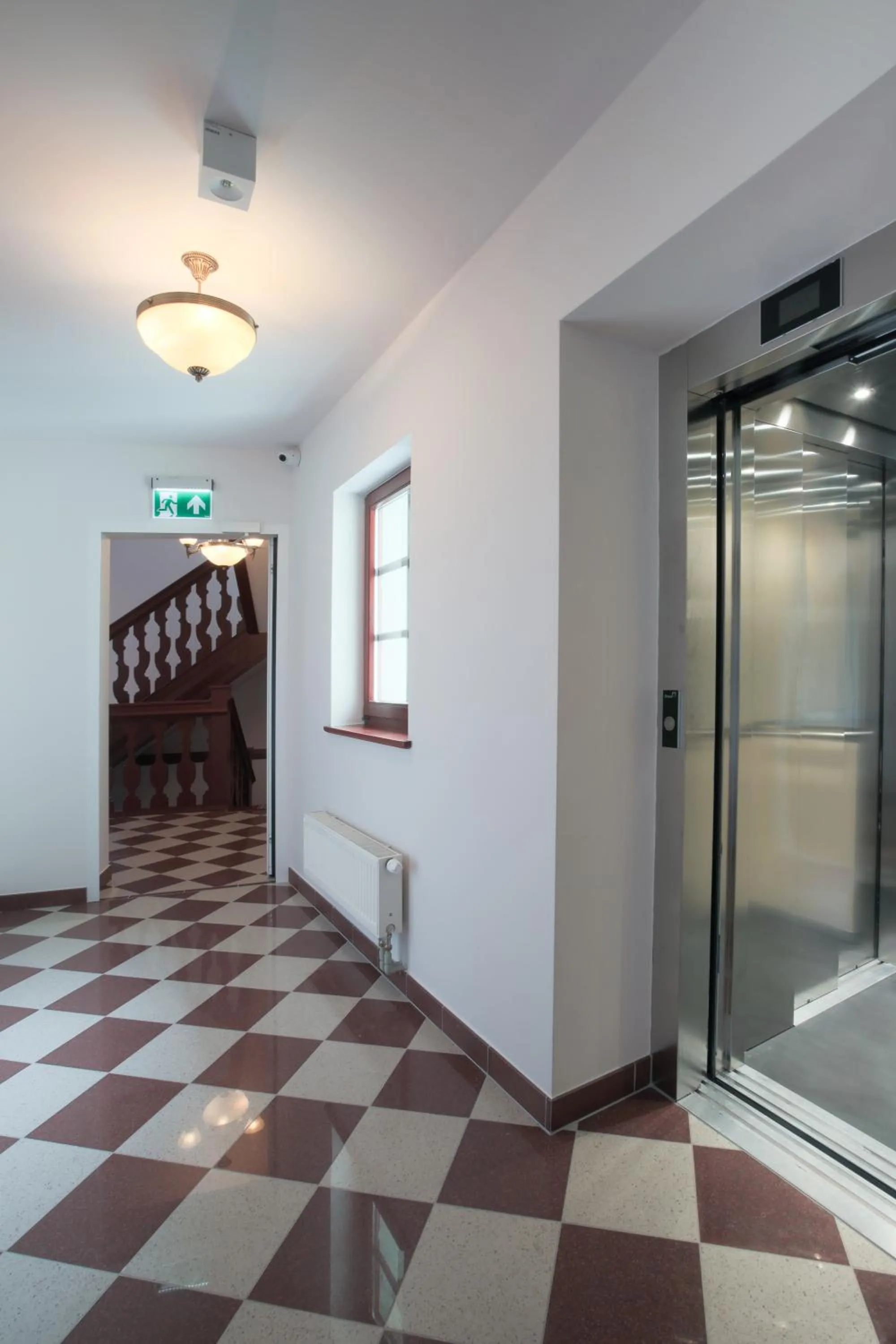 Property building in ZEPPELIN APARTMENTS Simple Acomodation