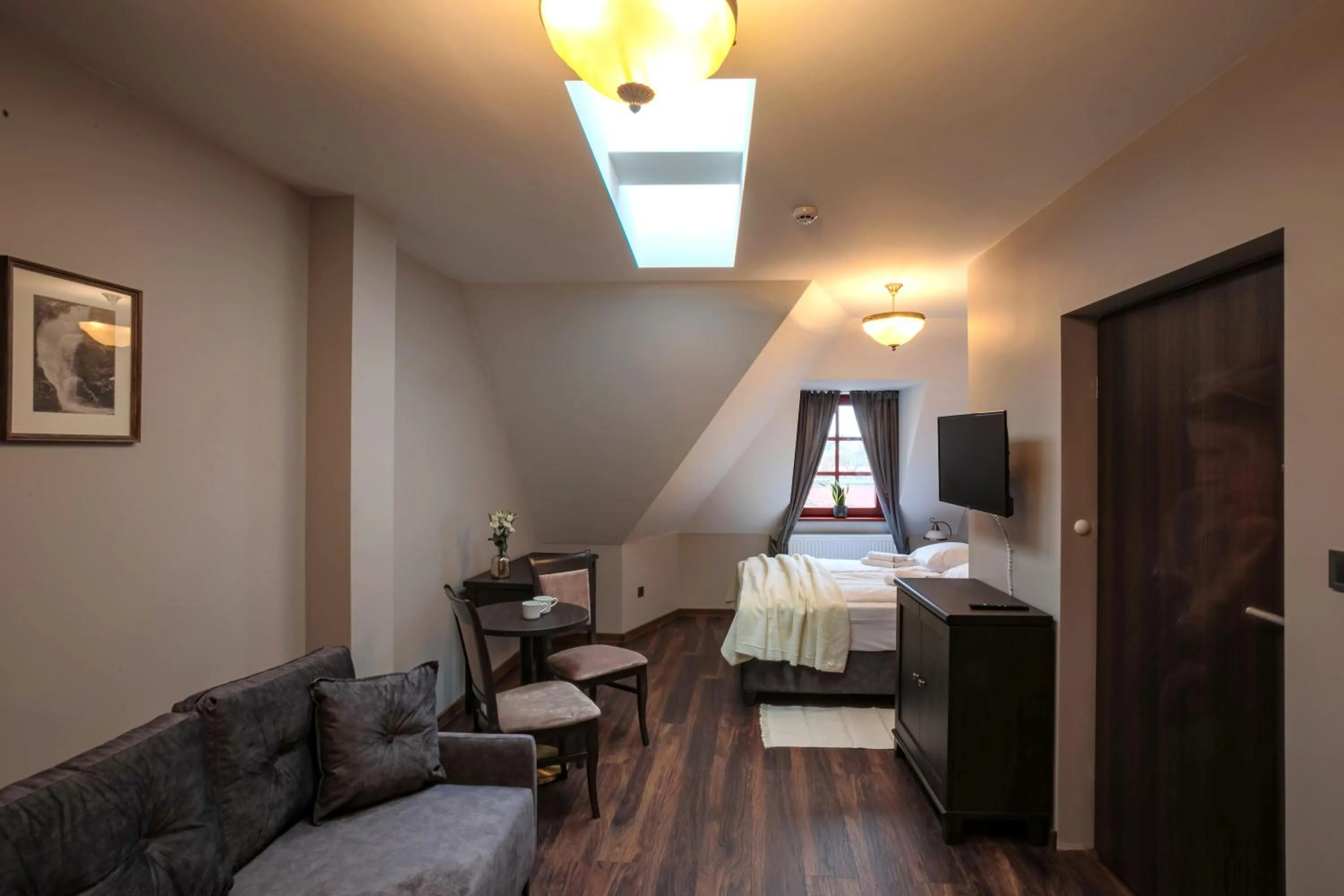 Other, Bed in ZEPPELIN APARTMENTS Simple Acomodation