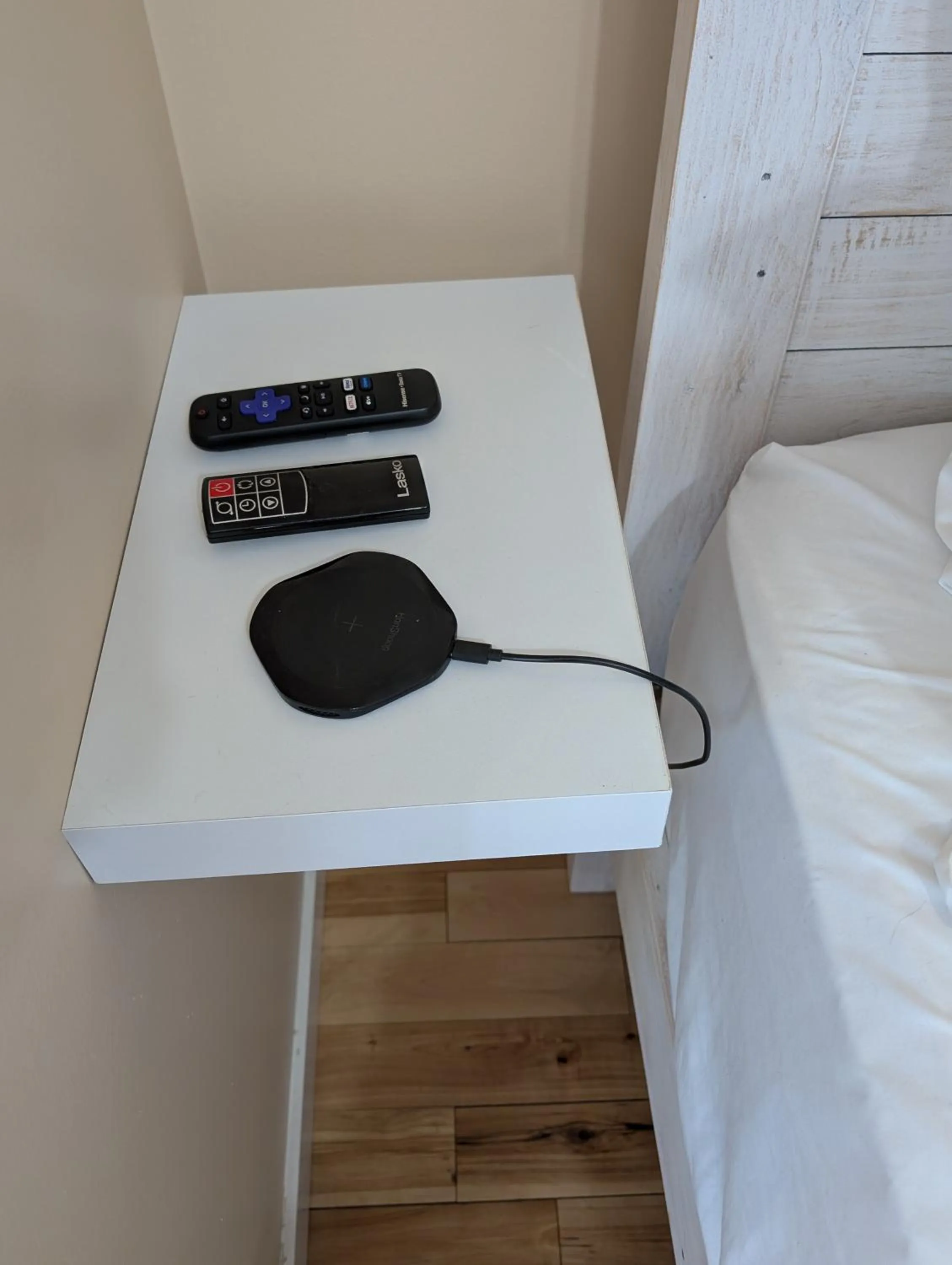 Bed in Salish B&B and Spa