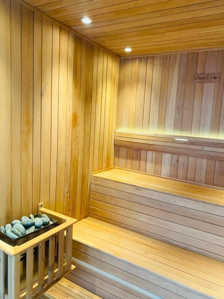 Sauna in Halibut Hotel
