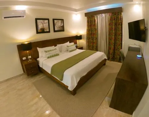 Halibut Hotel