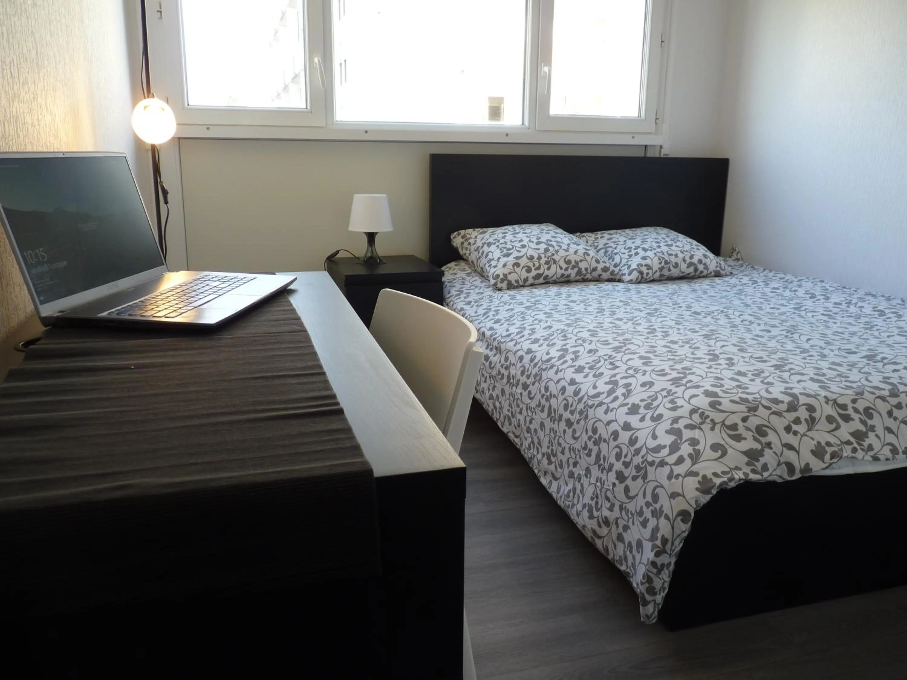 Bed in Résidence Kerhallet