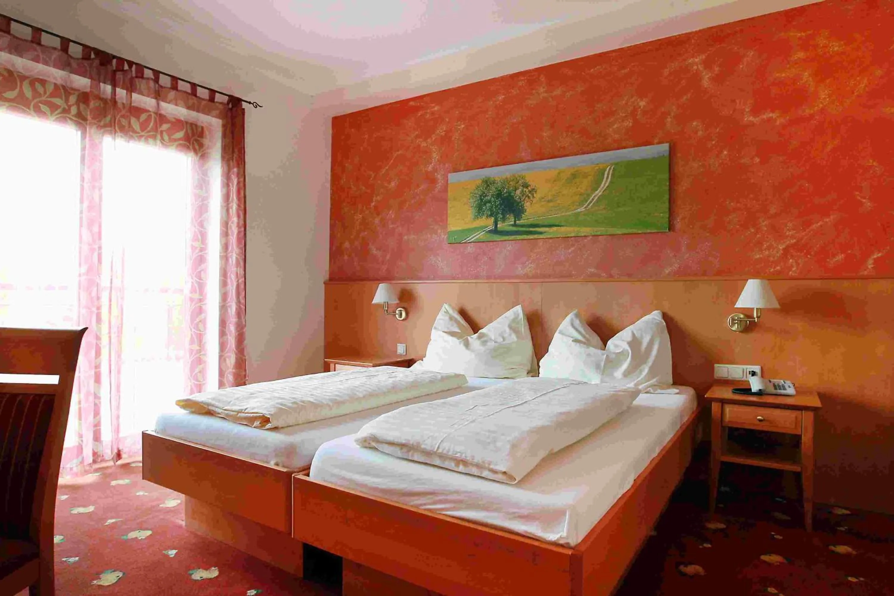 Photo of the whole room, Bed in Landhotel Gafringwirt