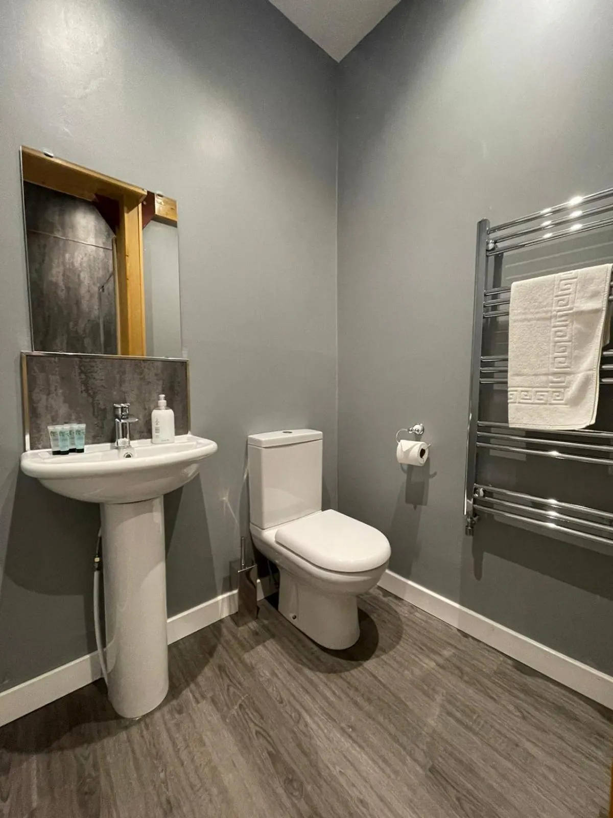 Bathroom in The Skye Bridge Hotel