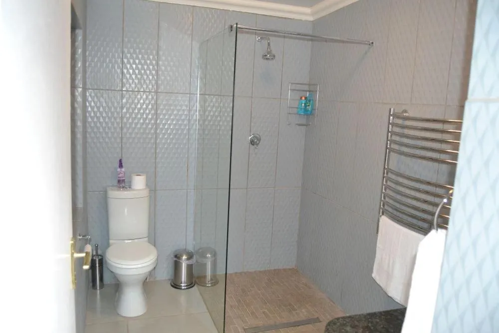 Bathroom in The Skye Bridge Hotel