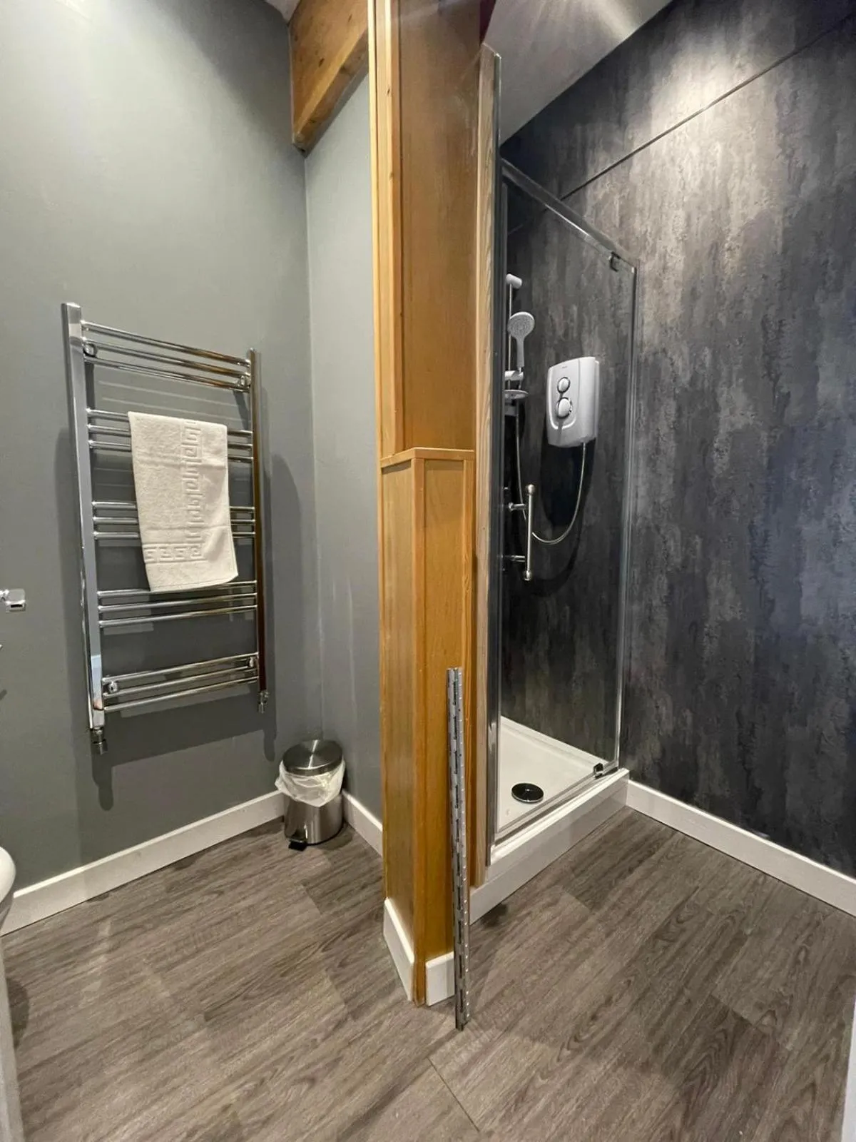 Bathroom in The Skye Bridge Hotel