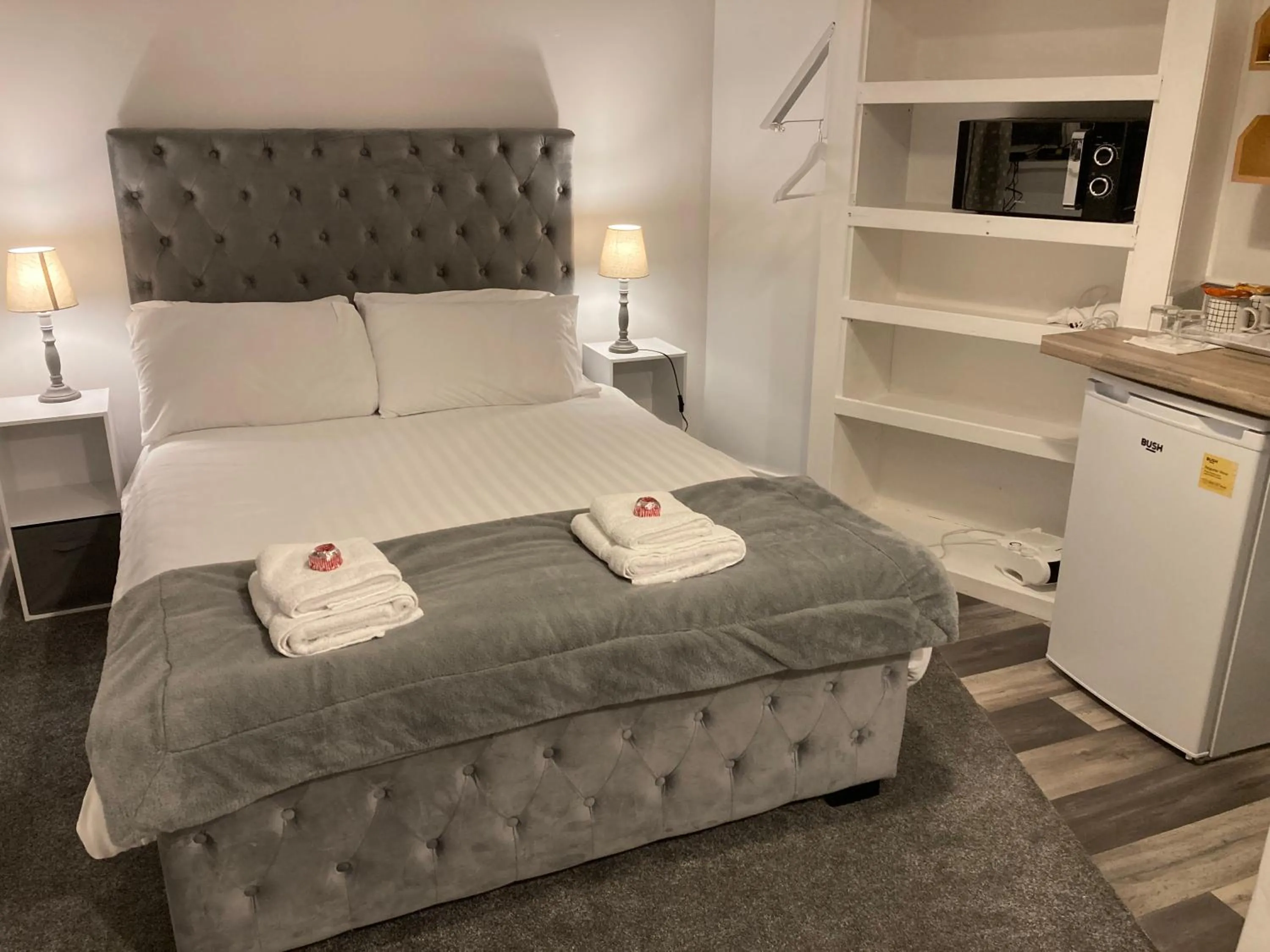 Bed in The Skye Bridge Hotel