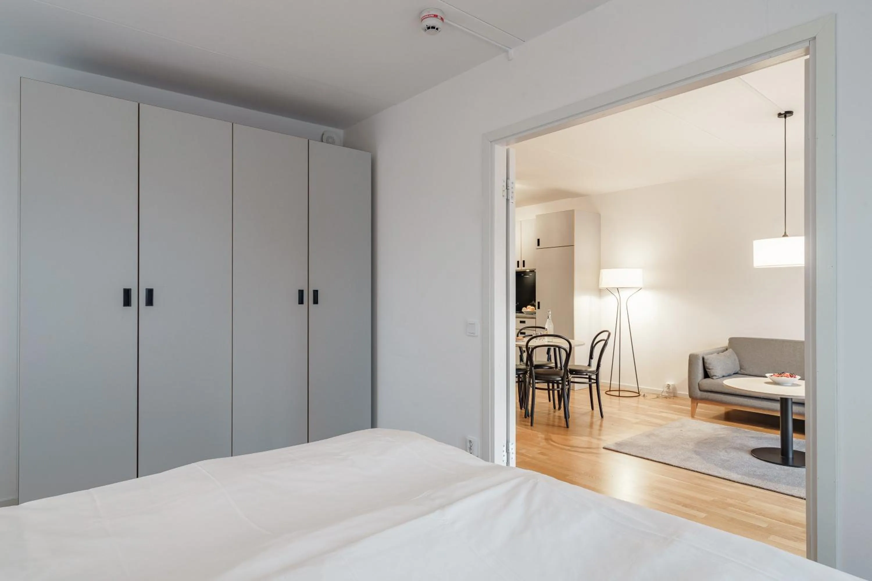 Photo of the whole room, Bed in Boo Boo Living