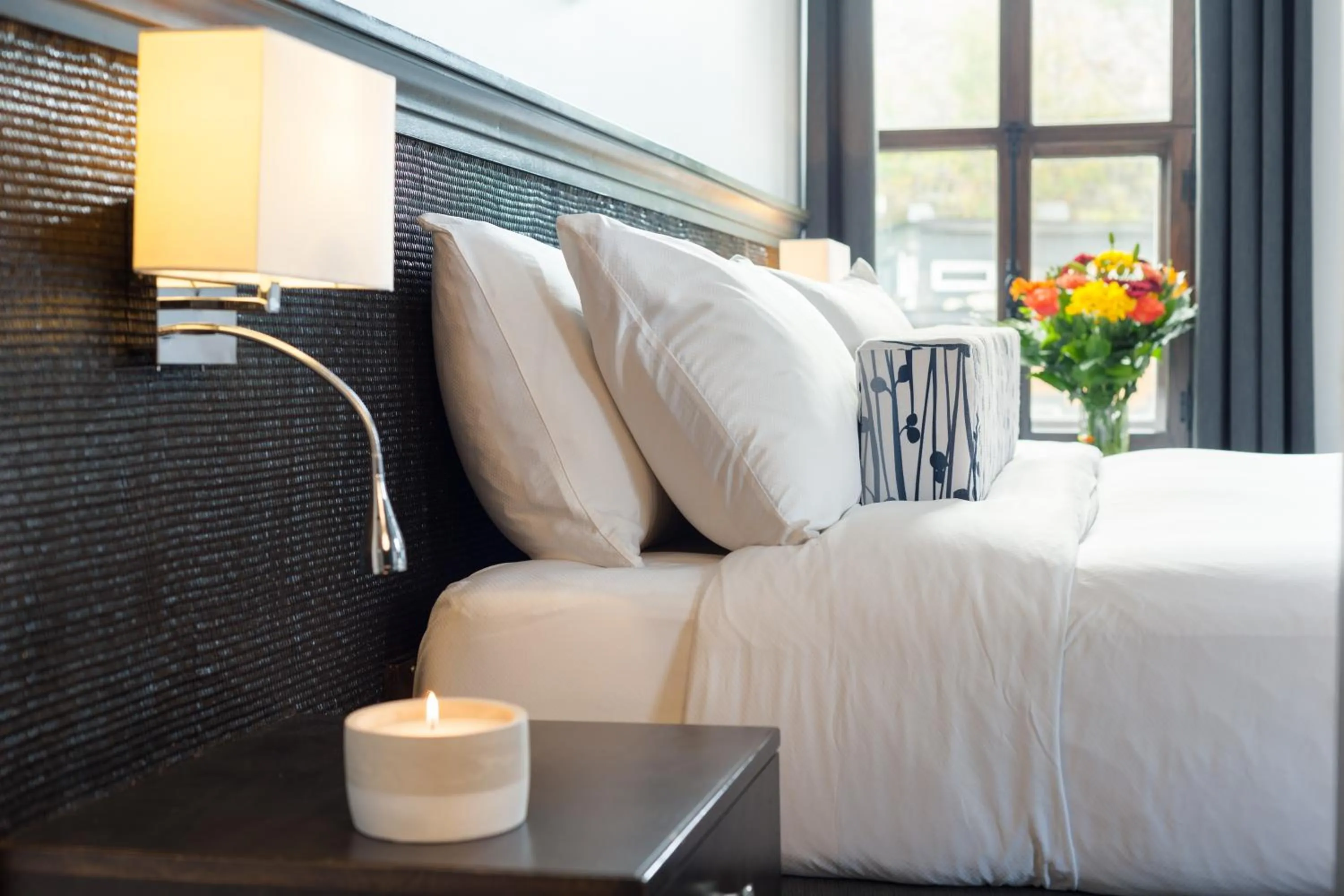 Decorative detail, Bed in Hôtel des Coutellier
