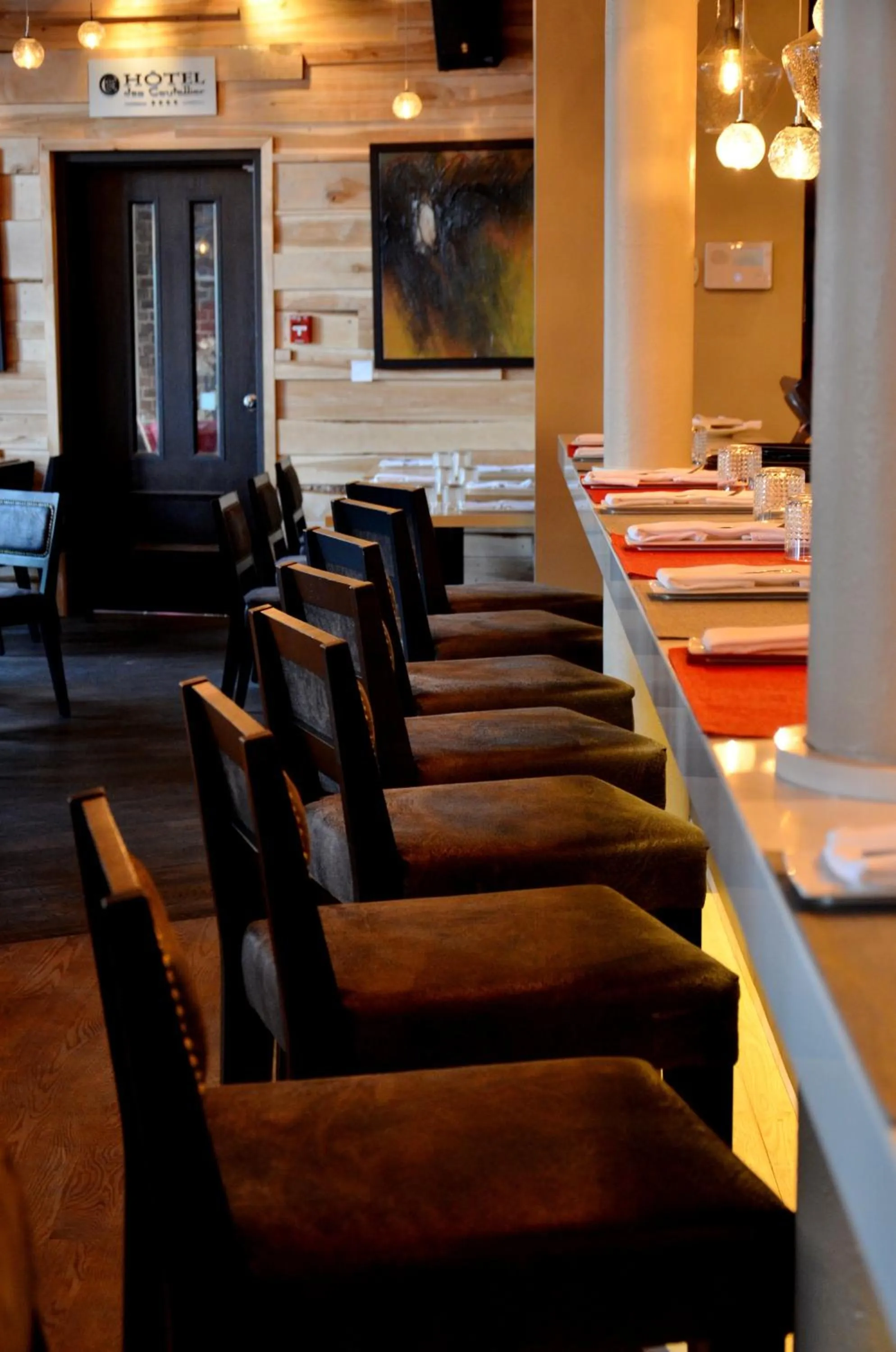 Restaurant/places to eat in Hôtel des Coutellier