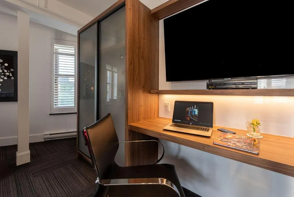 TV and multimedia in Hôtel des Coutellier