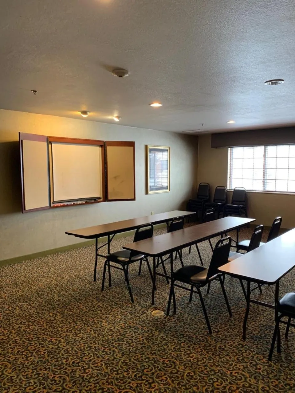 Meeting/conference room in GrandStay Hotel & Suites Becker