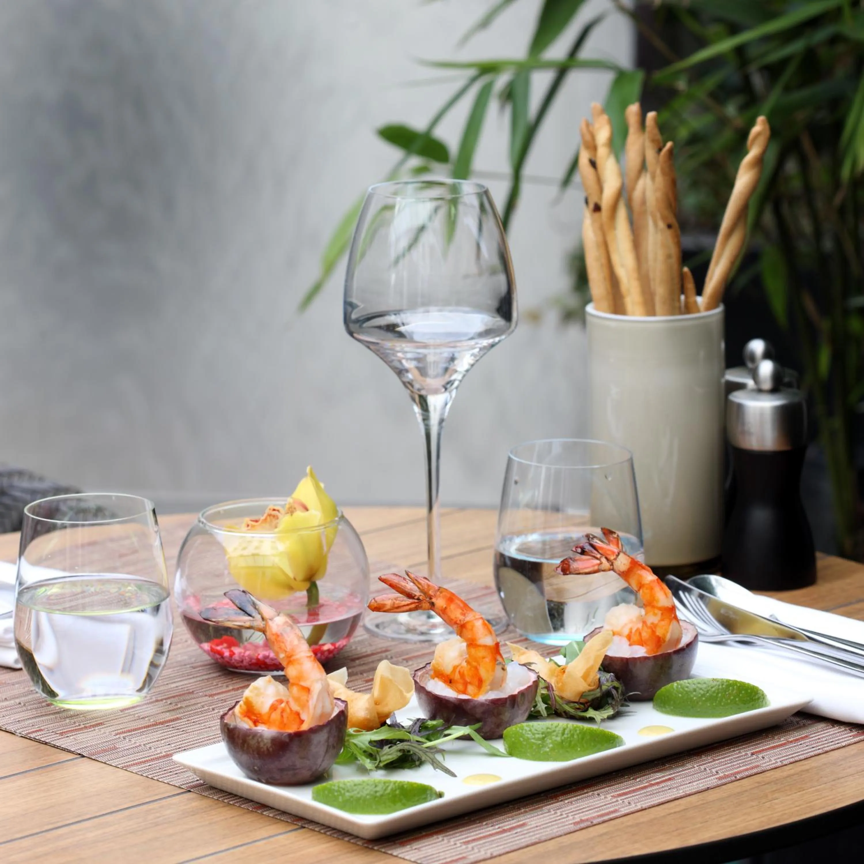 Food in Eastwest Hôtel by Malone