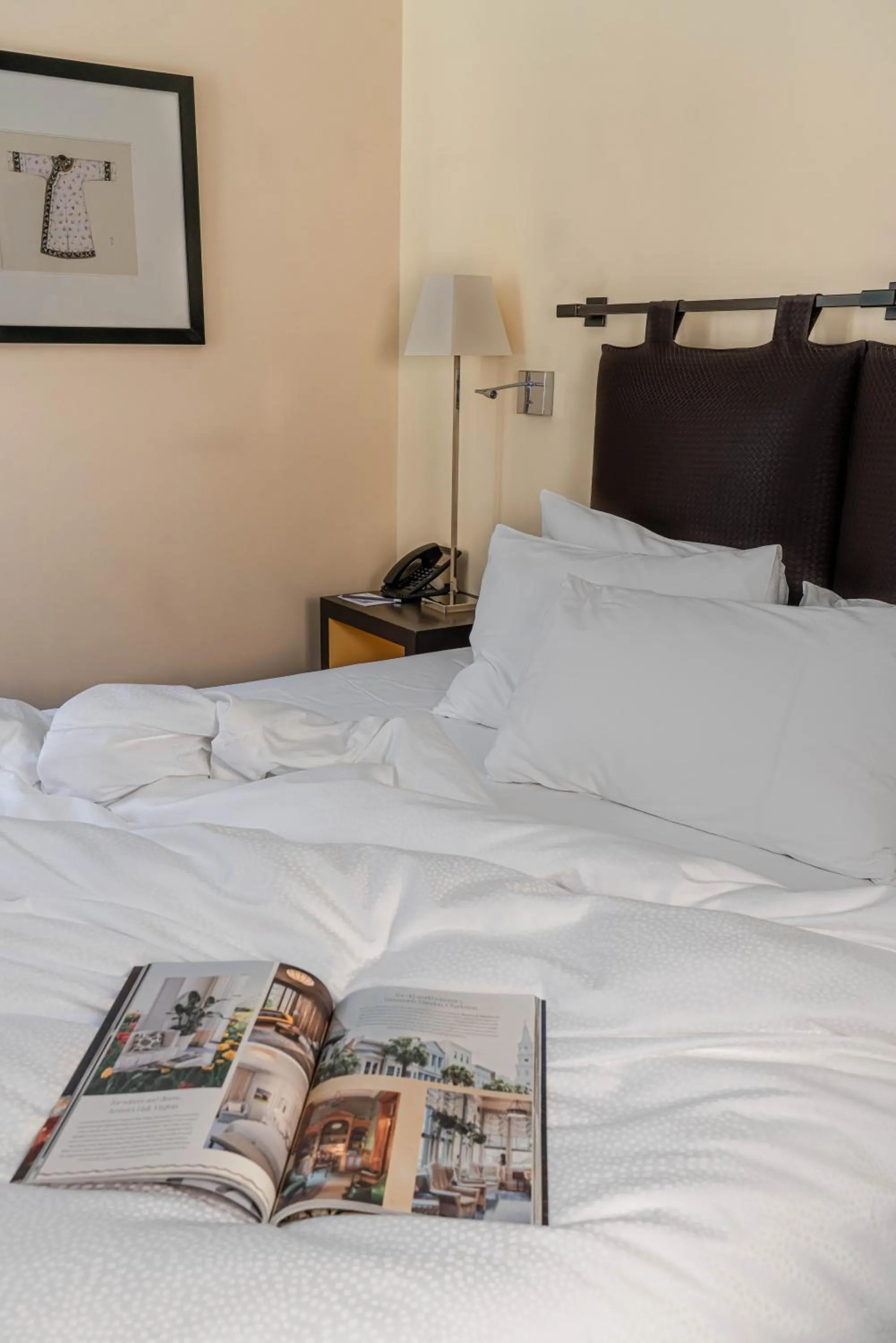 Bedroom, Bed in Eastwest Hôtel by Malone