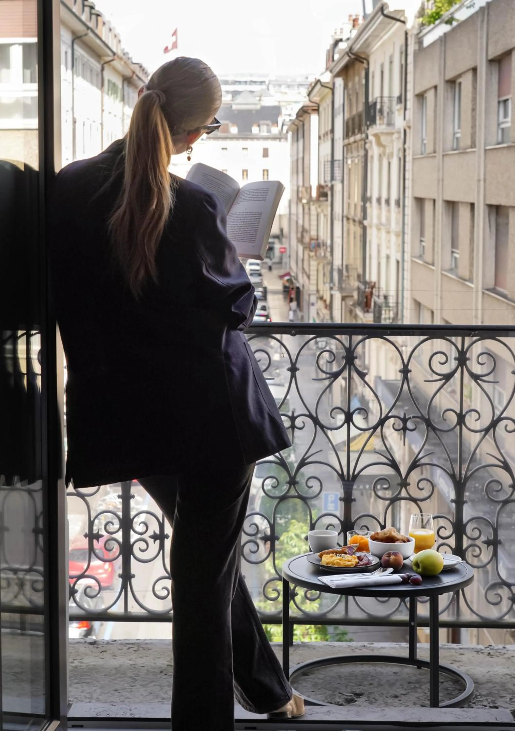 City view in Eastwest Hôtel by Malone