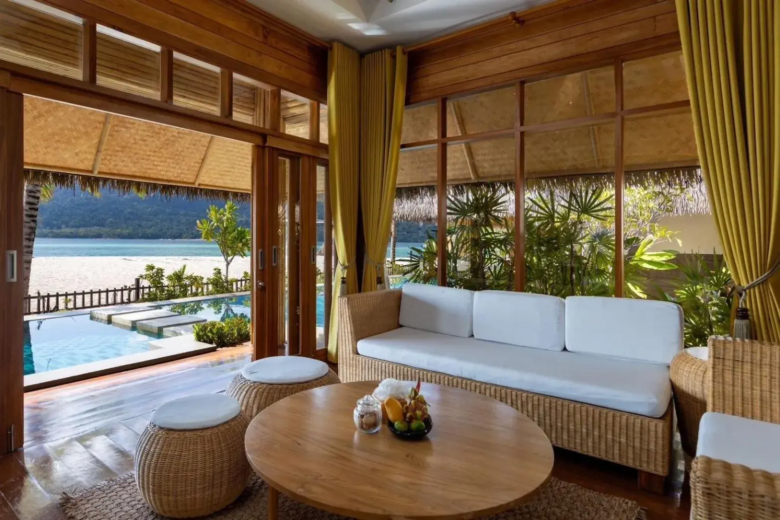 Villa - Beach Front in Bulow Casa Grand View Resort Villa - Beach Front in Bulow Casa Grand View Resort