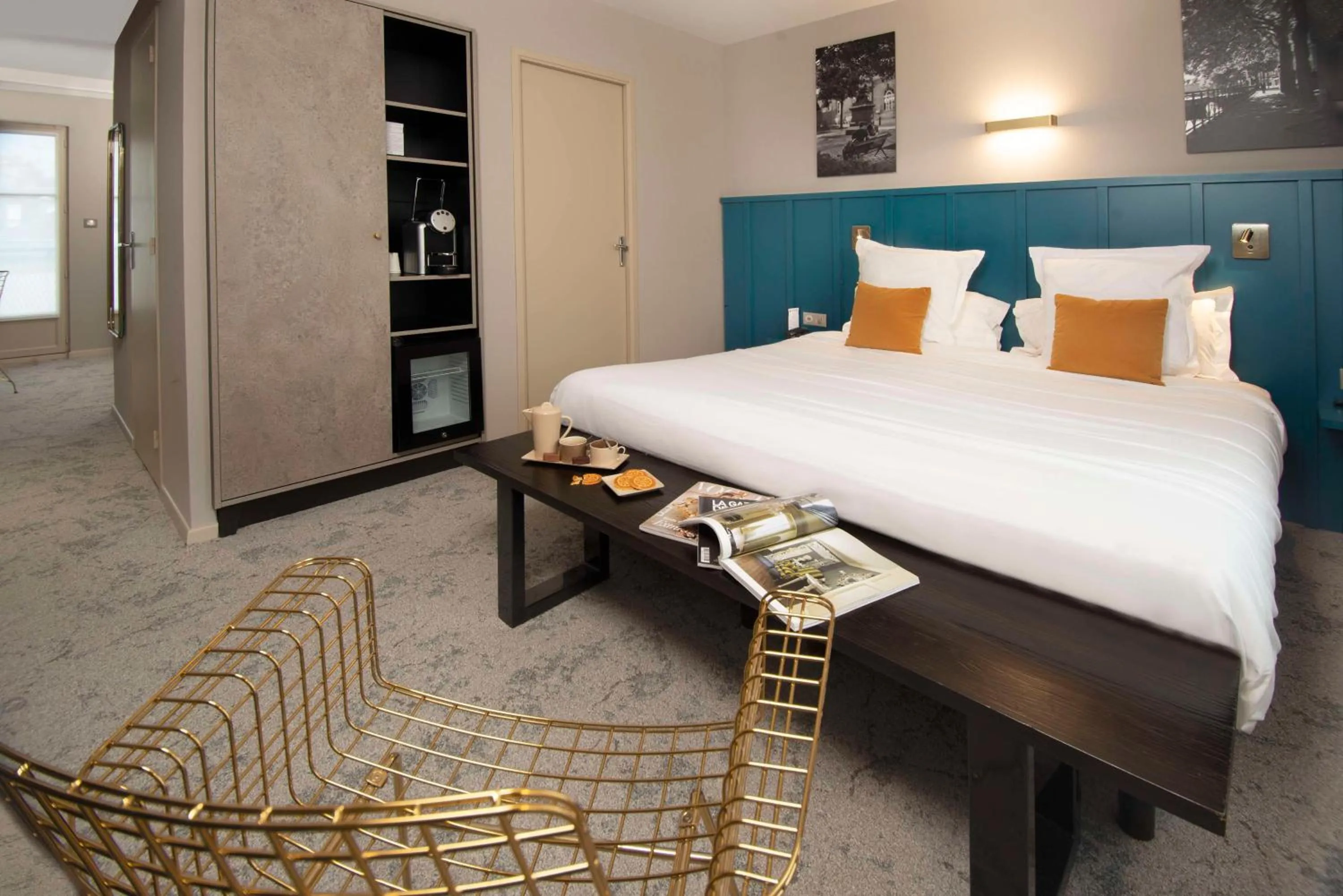 Photo of the whole room, Bed in Best Western Plus Hotel Kregenn