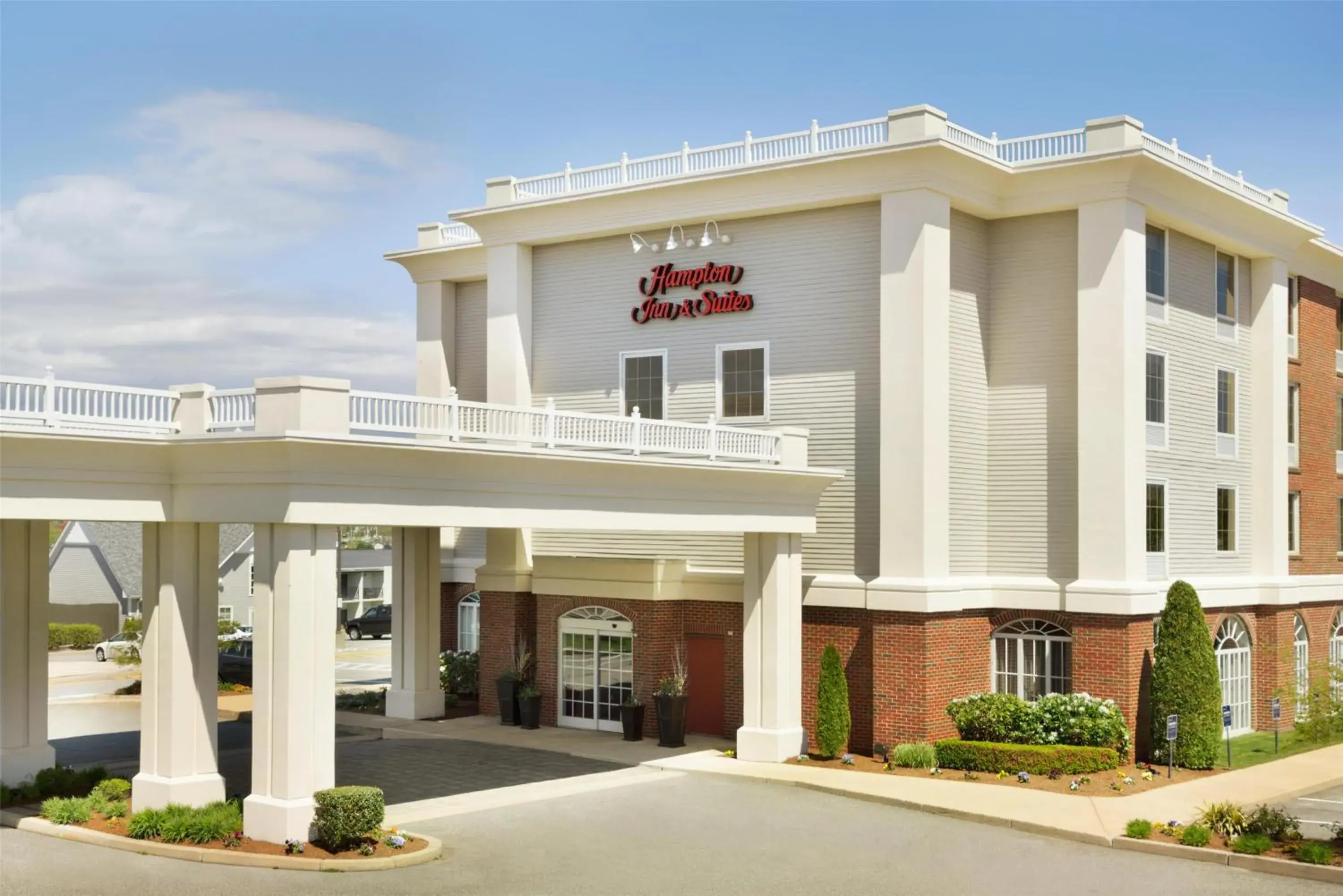 Property building in Hampton Inn & Suites Middletown Property building in Hampton Inn & Suites Middletown