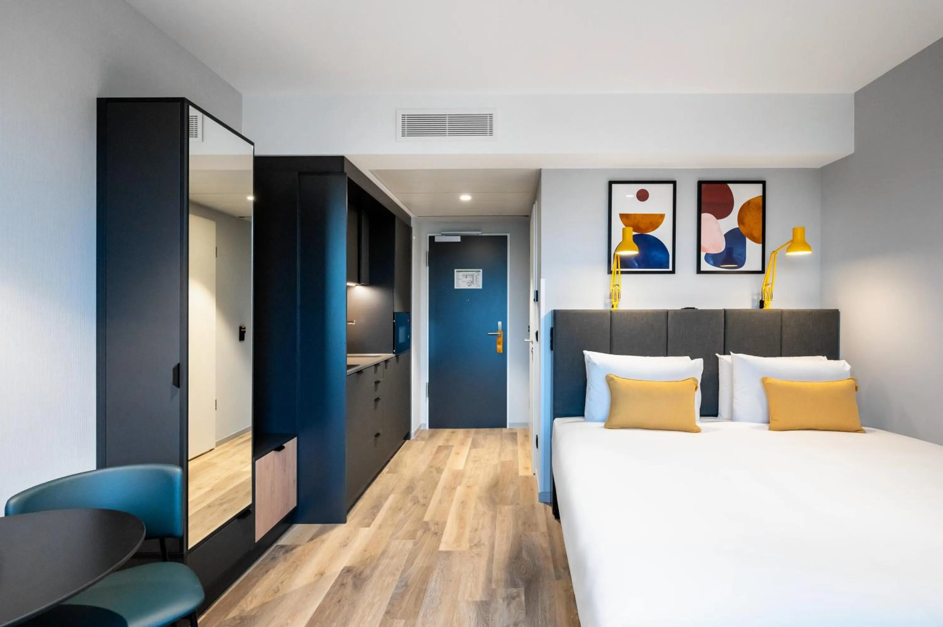 Bed in Staycity Aparthotels Frankfurt Airport