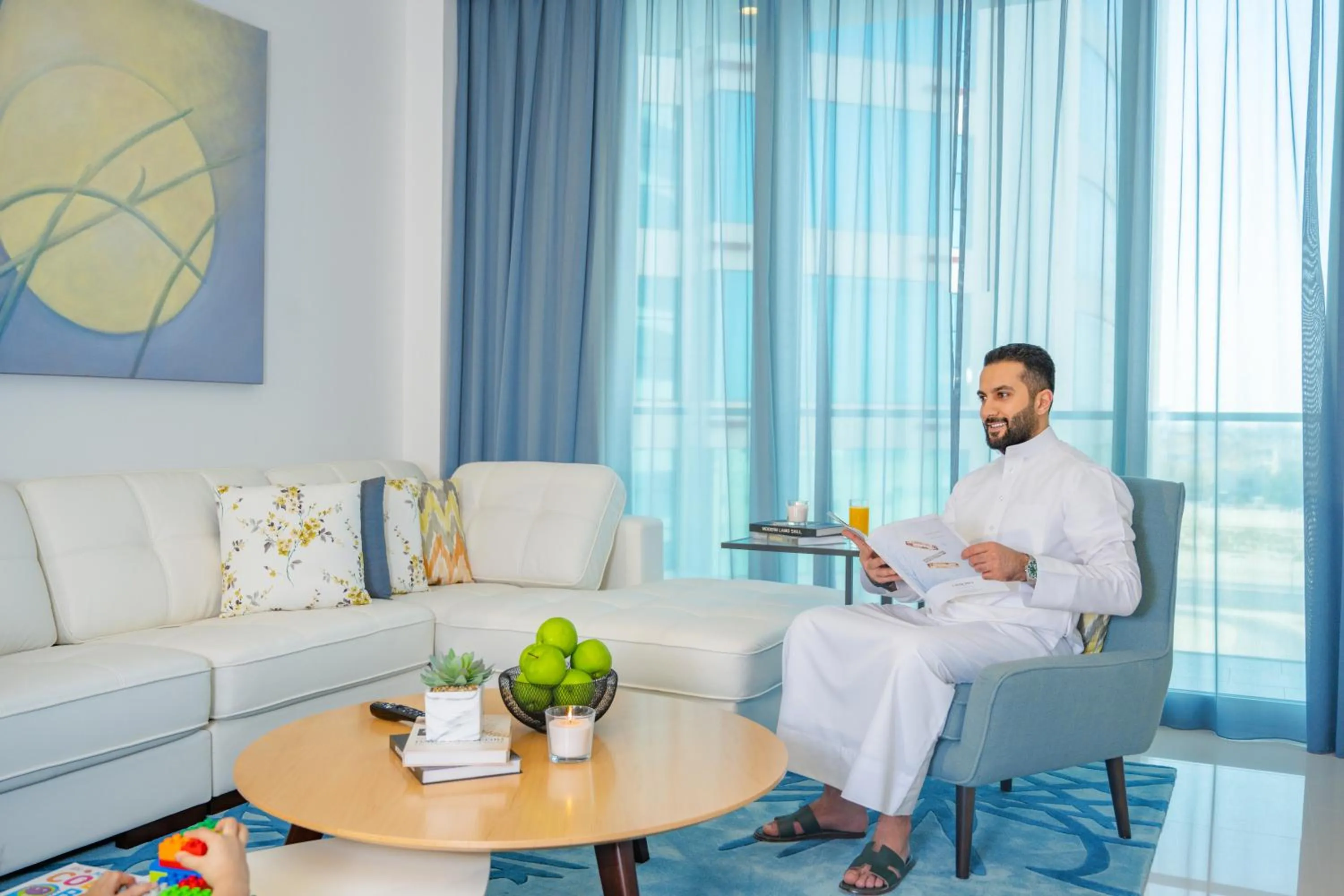 Living room in Springfield Suites