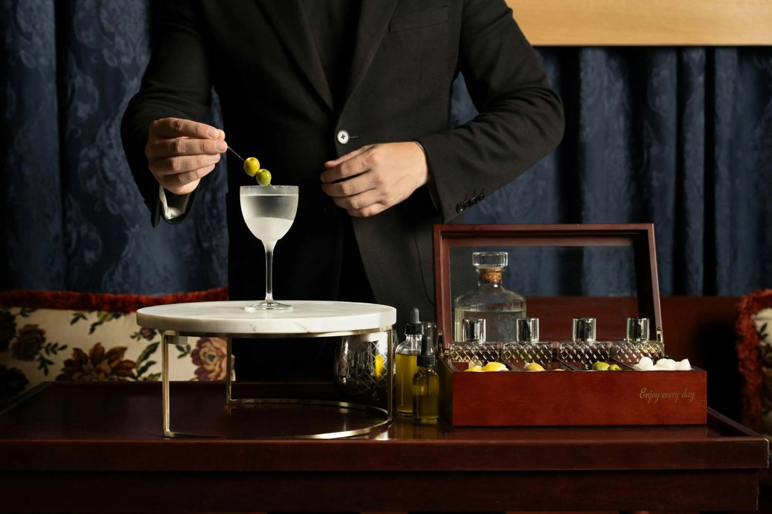 Lounge or bar in The Ritz-Carlton New York, NoMad