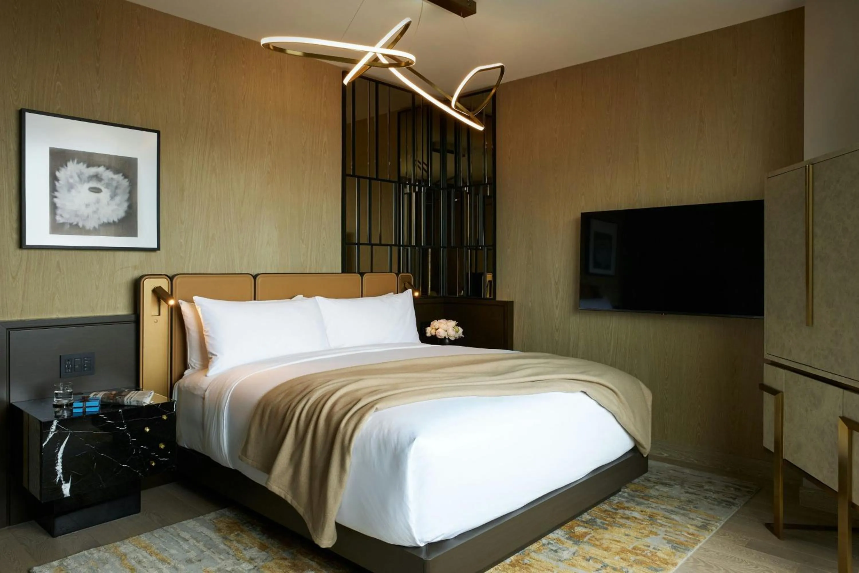 Photo of the whole room, Bed in The Ritz-Carlton New York, NoMad