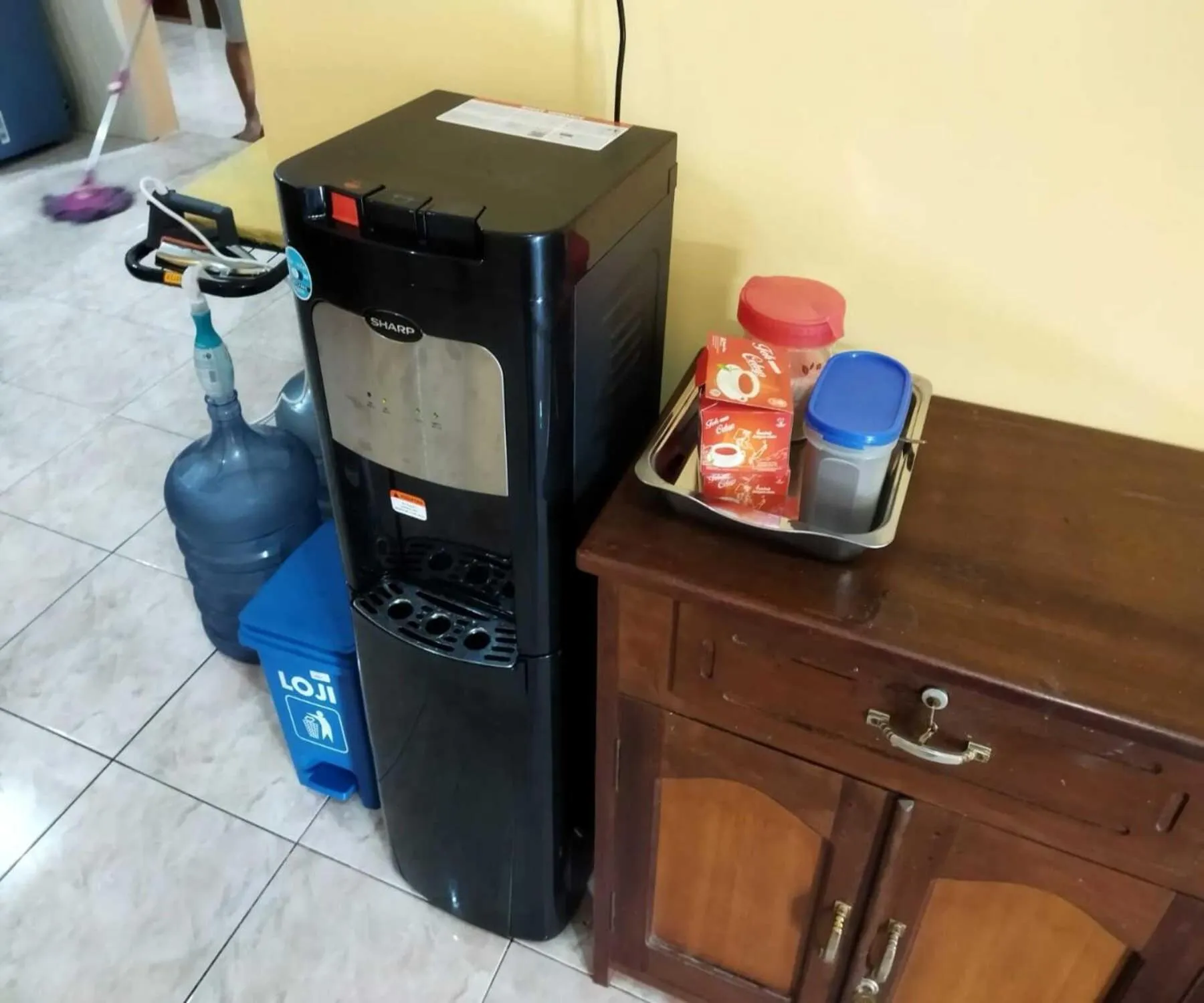 Coffee/tea facilities in Algira Homestay Prambanan