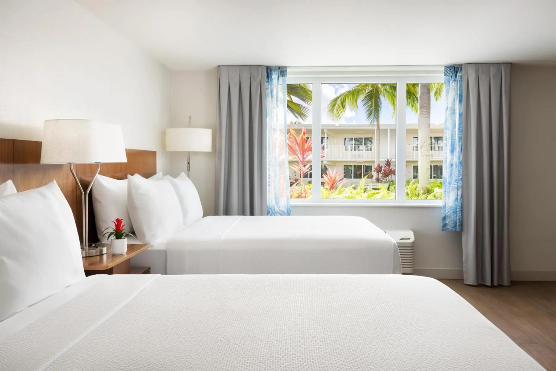 Bed in Fairfield Inn & Suites by Marriott Key West at The Keys Collection