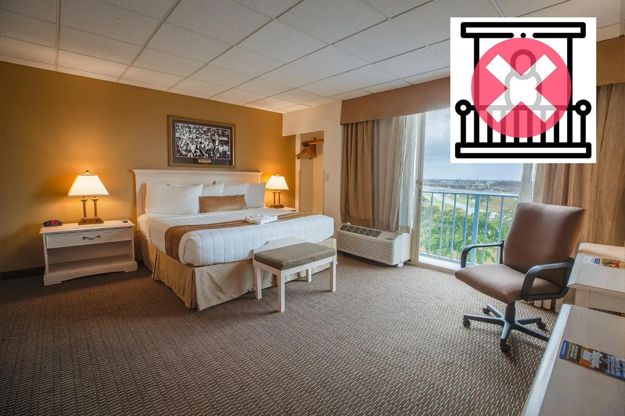 Obstructed Corner King Balcony in Stadium Hotel Obstructed Corner King Balcony in Stadium Hotel