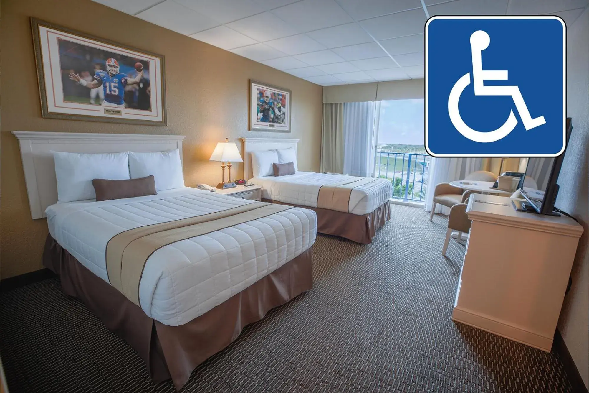 Accessible Queen City in Stadium Hotel Accessible Queen City in Stadium Hotel